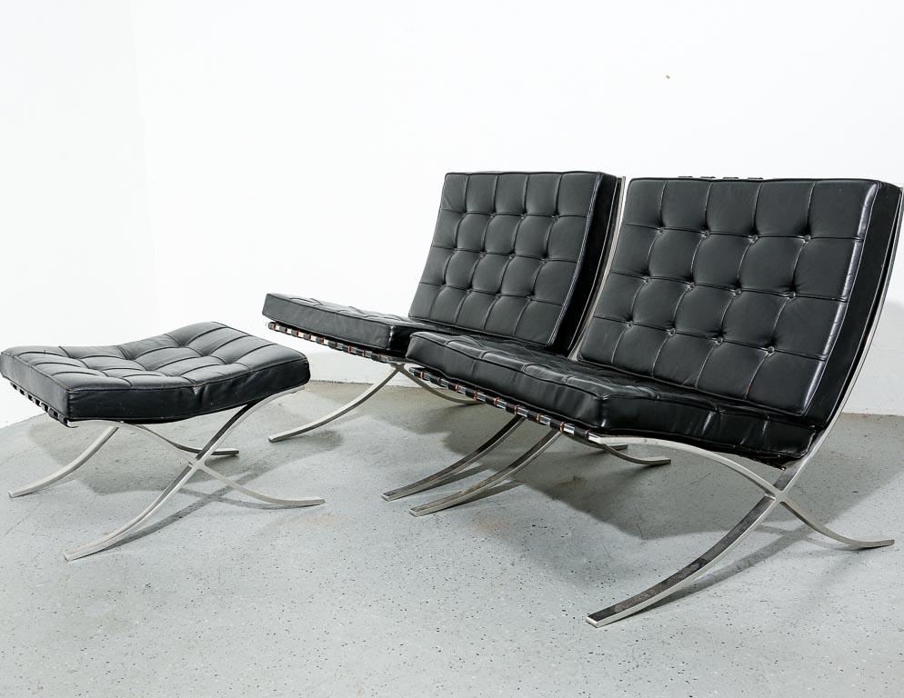 Vintage Barcelona Lounge Chairs Set with Ottoman By Knoll In Good Condition For Sale In Brooklyn, NY