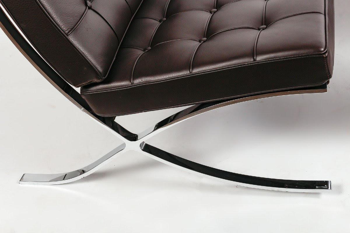 Sessel im Barcelona-Stil mit Ottomane, moderne italienische Herstellung. im Zustand „Gut“ im Angebot in Saint-Ouen, FR