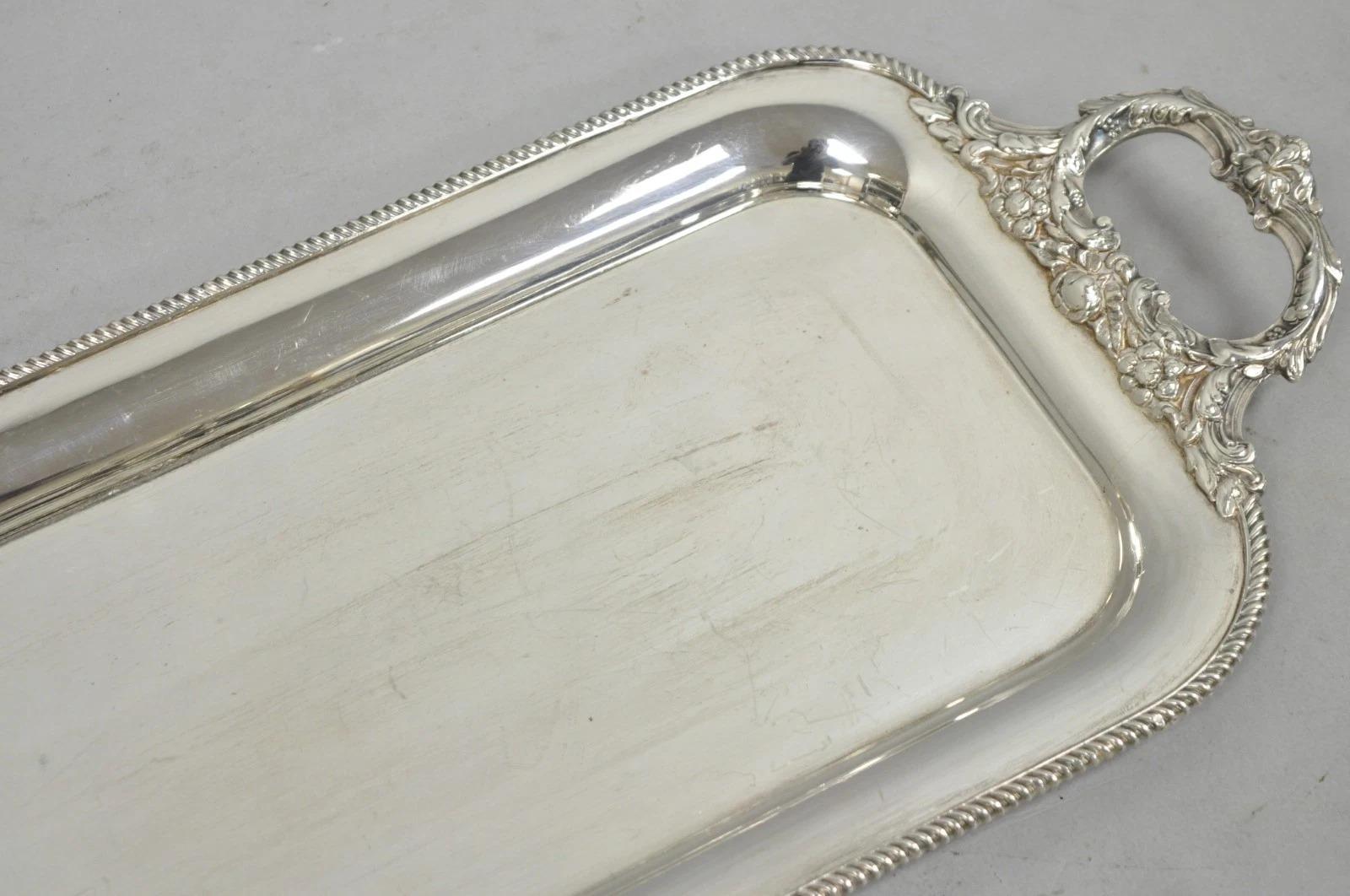 20ième siècle Vintage Ellis Barker English Regency Narrow Silver Plated Serving Dish Bar Tray en vente