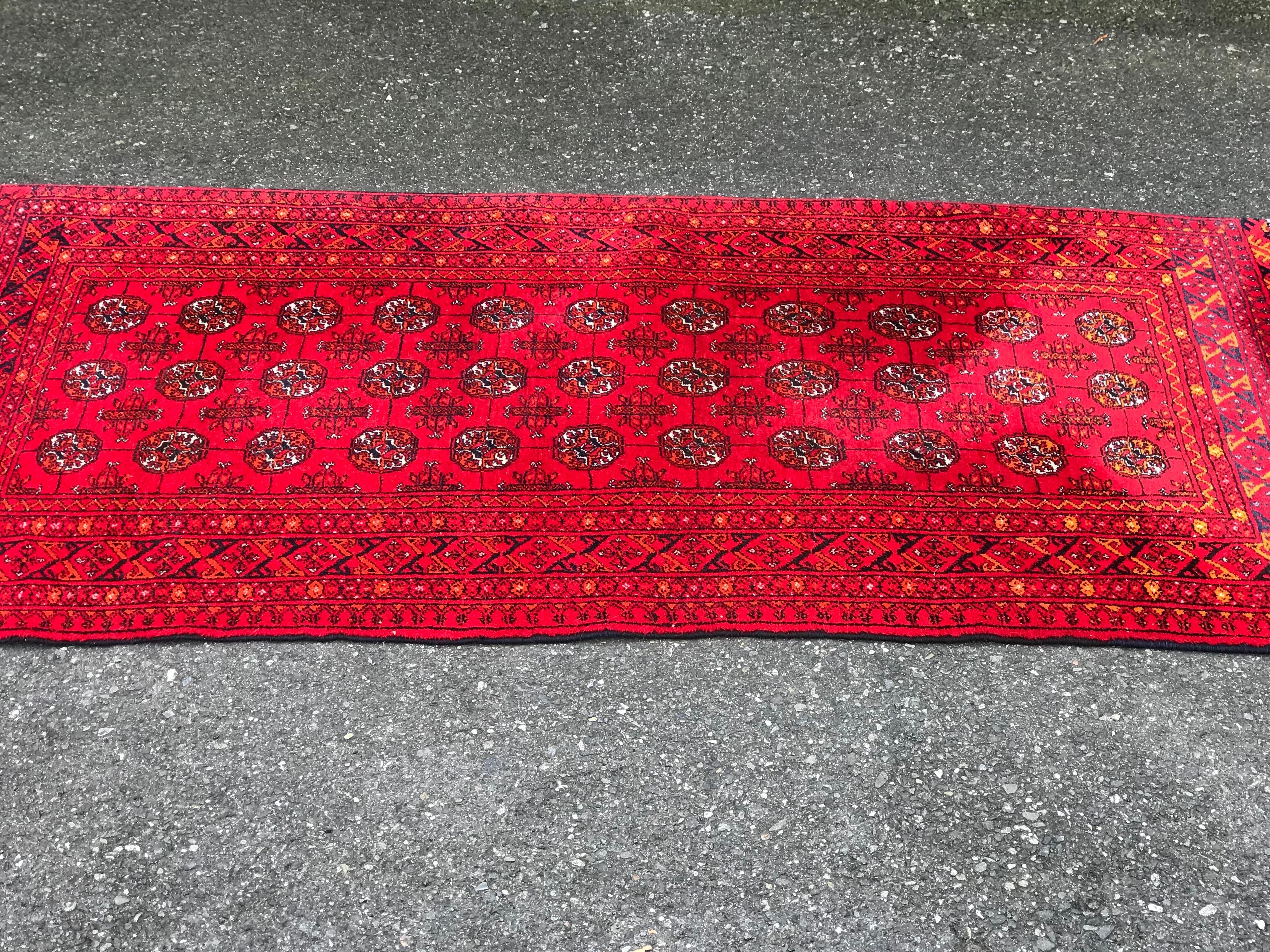 Handgeknüpfter Barkkara-Teppich, Vintage (Moderne der Mitte des Jahrhunderts) im Angebot
