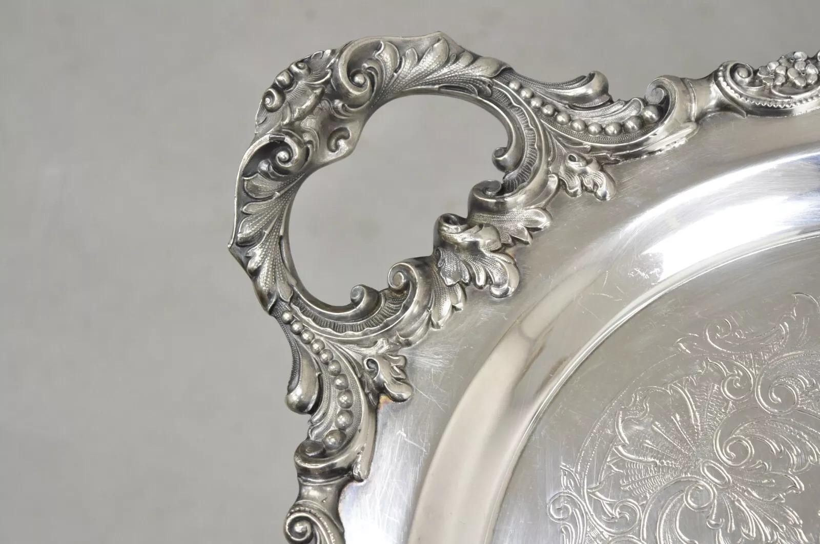Vintage Baroque by Wallace Oval Silver Plated Victorian Serving Platter Tray In Good Condition For Sale In Philadelphia, PA