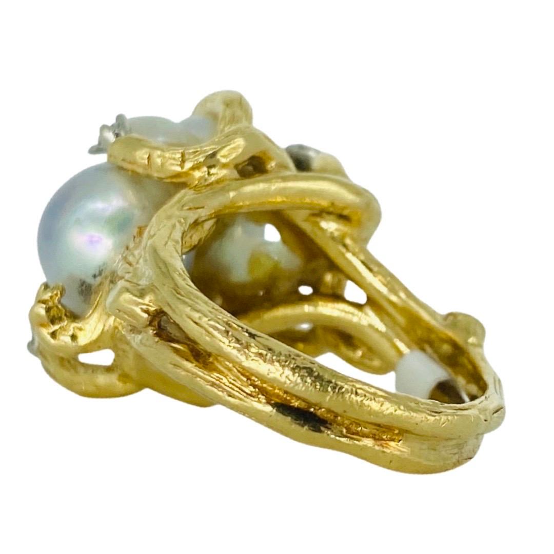 Vintage Baroque Pearl and Diamonds Cocktail Ring 14k Gold  In Good Condition For Sale In Miami, FL
