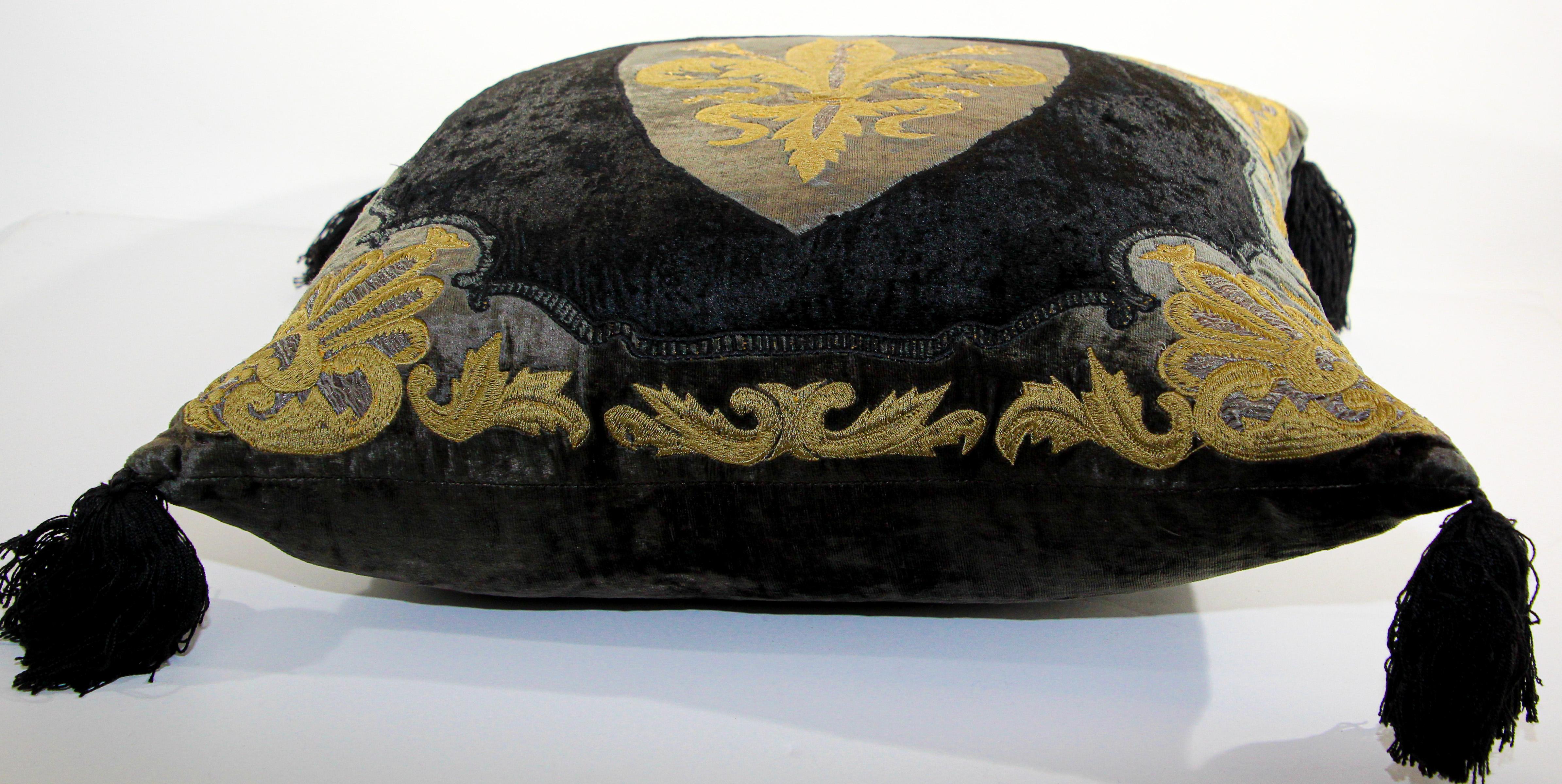 Vintage Baroque Silk Velvet Applique Throw Decorative Pillow with Tassels 3