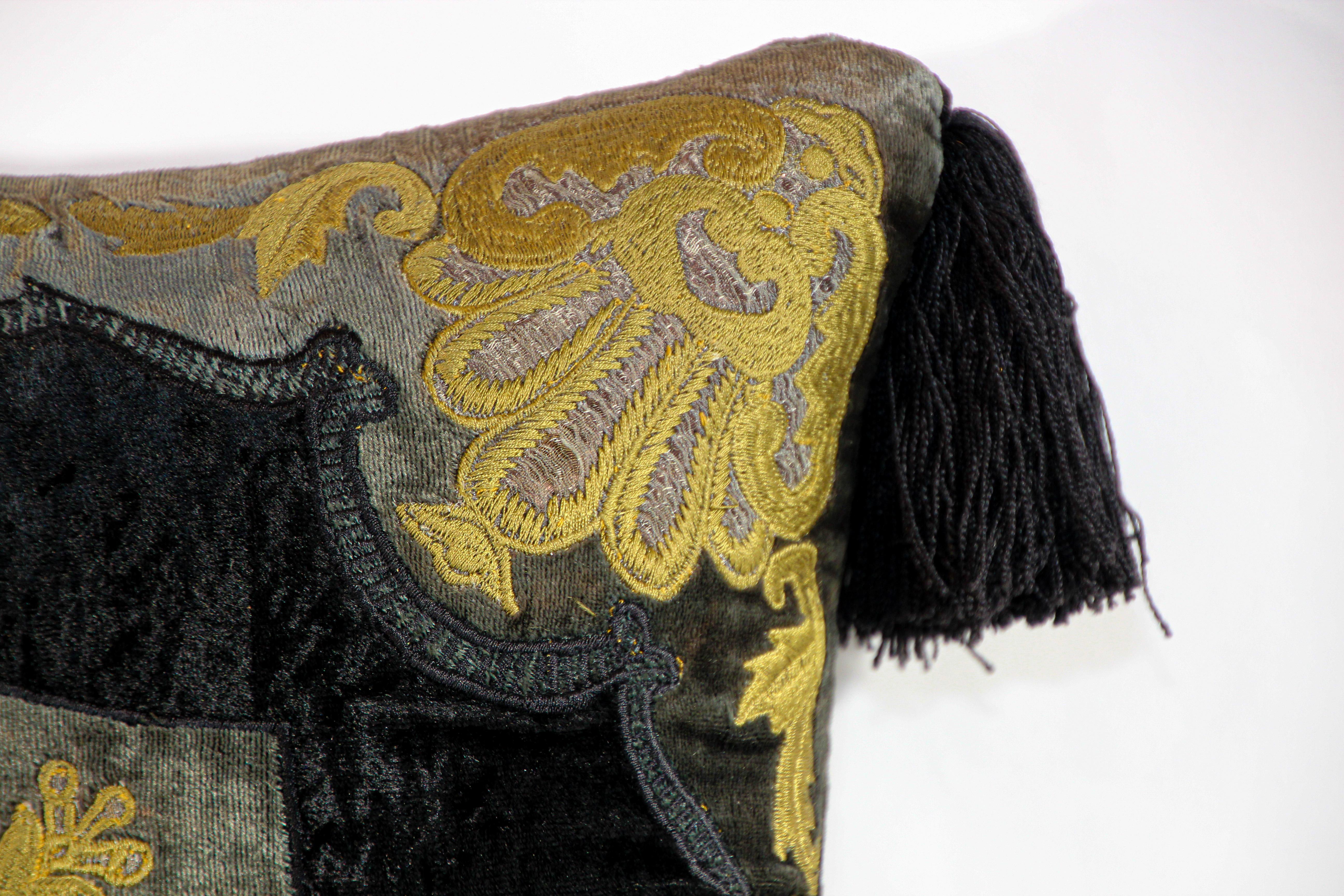 Moorish Vintage Baroque Silk Velvet Applique Throw Decorative Pillow with Tassels