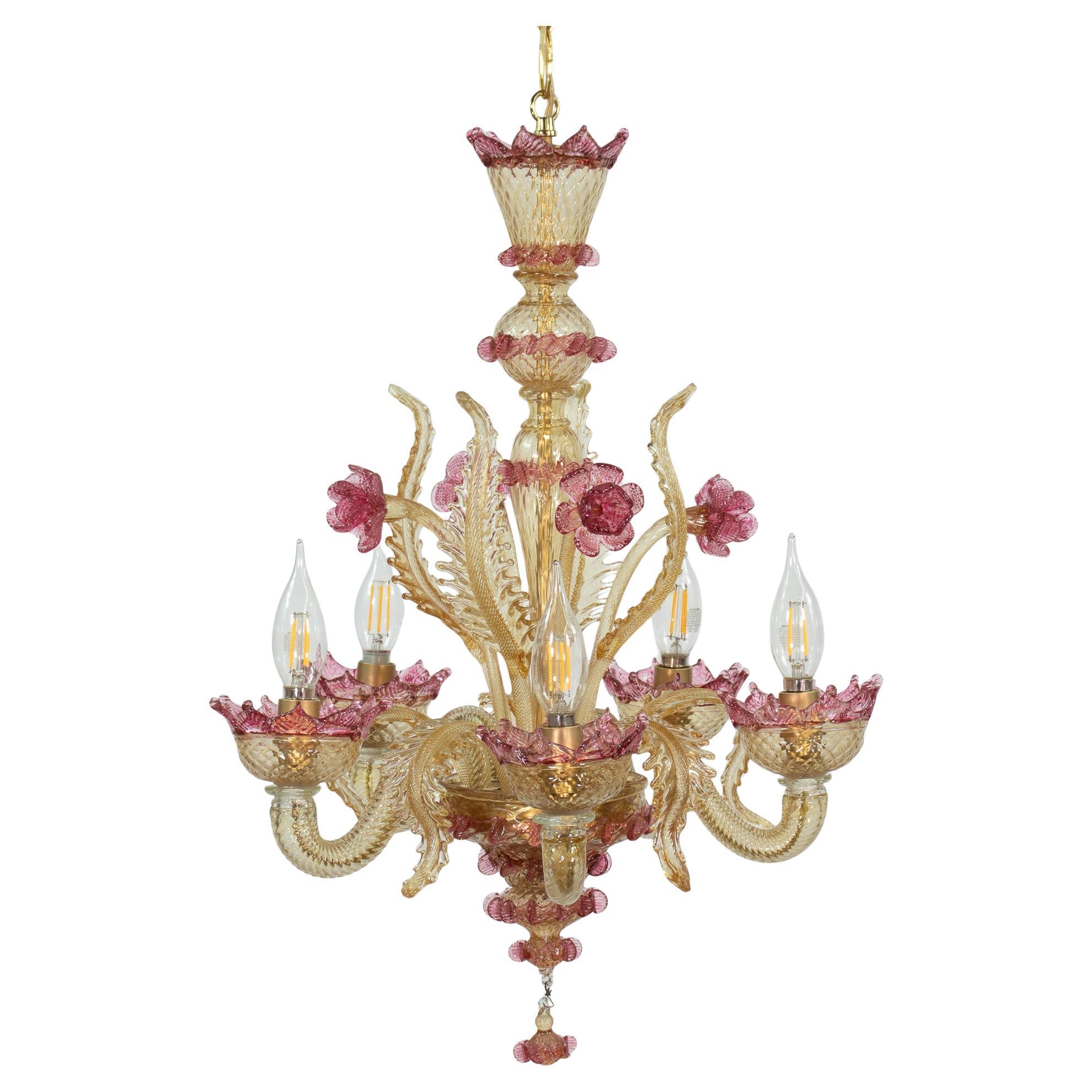 Ambra e rosa in stile barocco vintage  Lampadario di Murano alla maniera di G. Briati in vendita