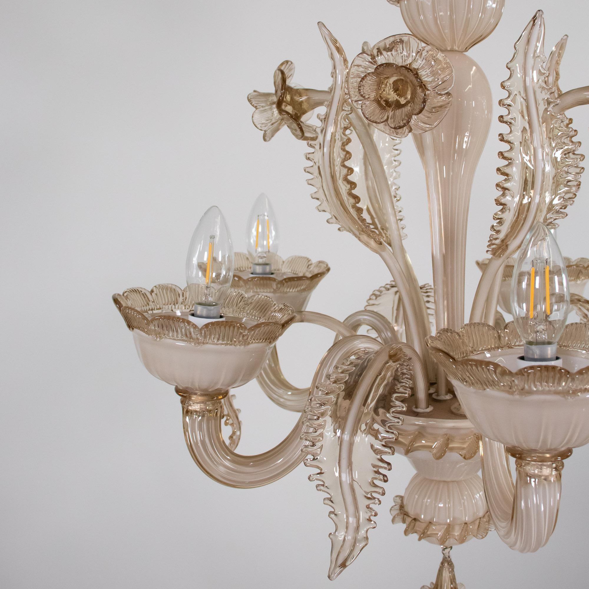Crème Brûlée barocca d'epoca con lampadario di Murano Lattimo Miele in vendita 6