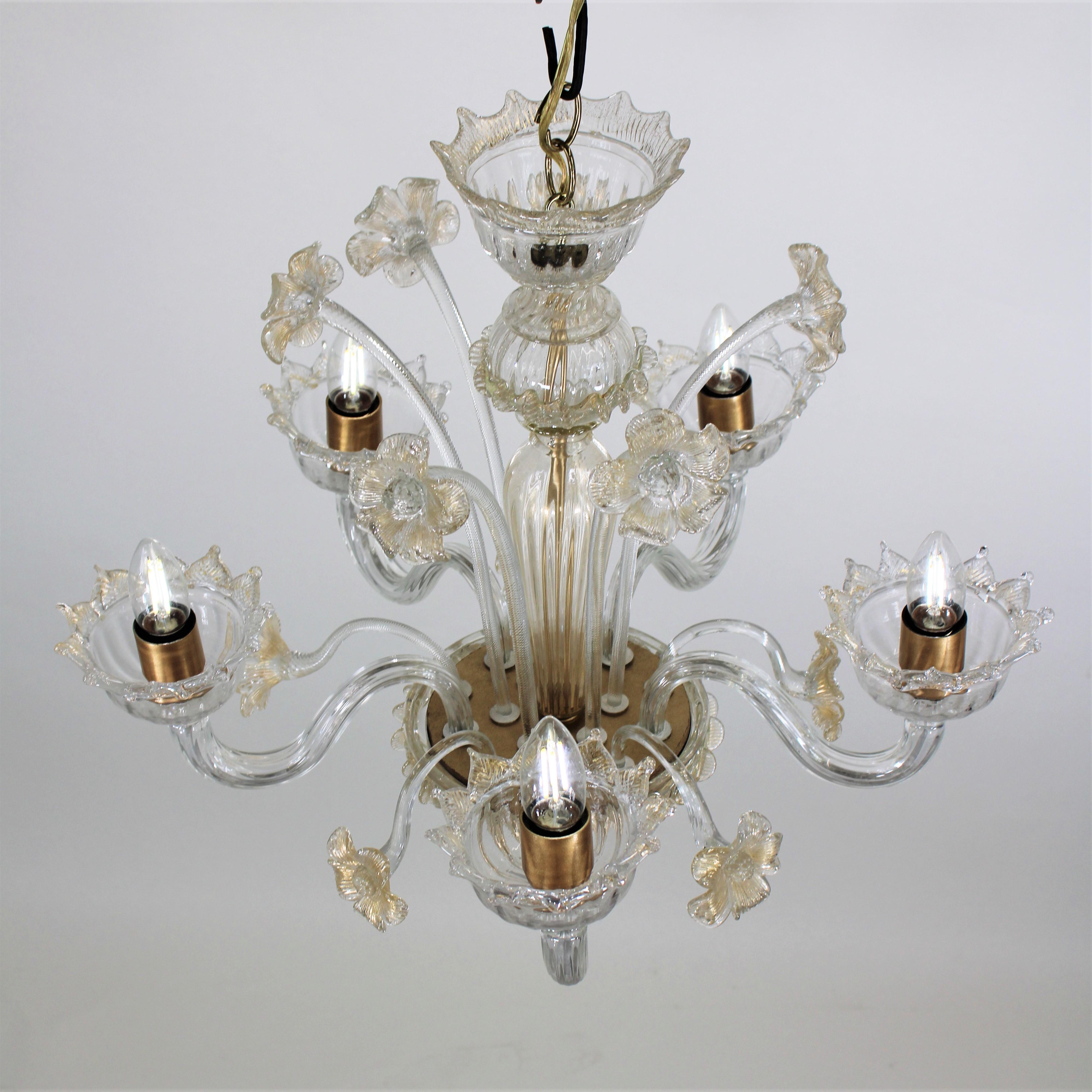 Vintage Baroque Style Five Arm Gold Infused Cristallo Murano Glass Chandelier In Good Condition For Sale In Chicago, IL