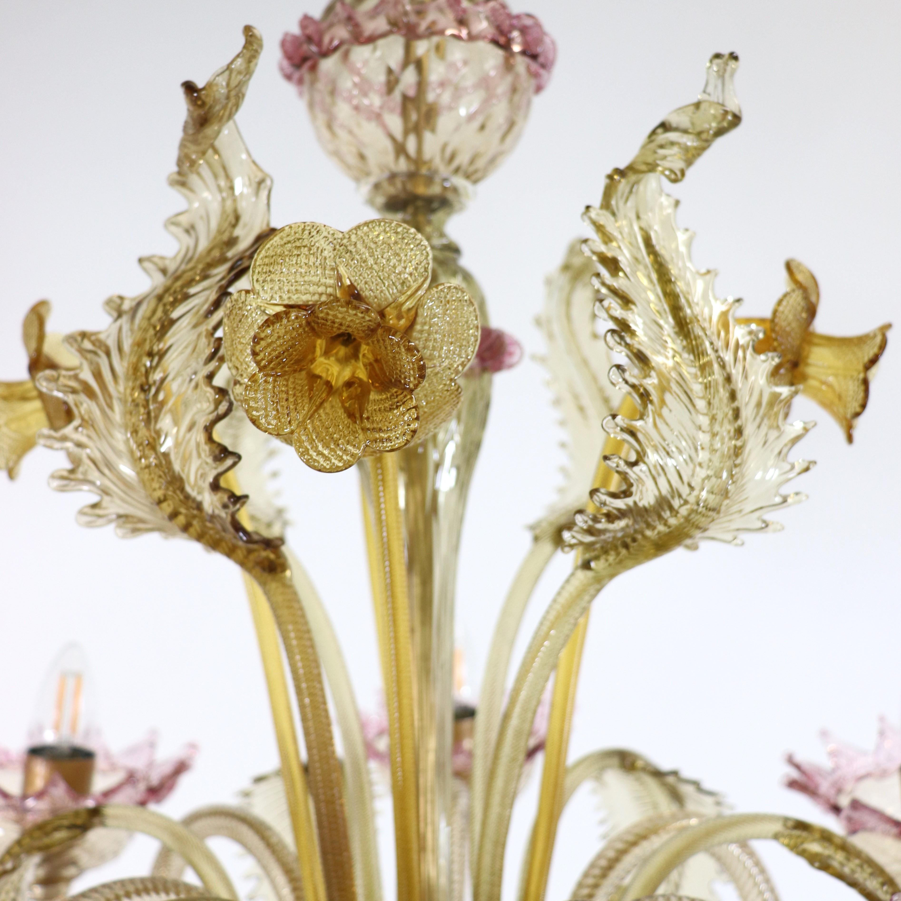 Vintage Baroque Style Floral Amber Six Arm Murano Chandelier For Sale 1
