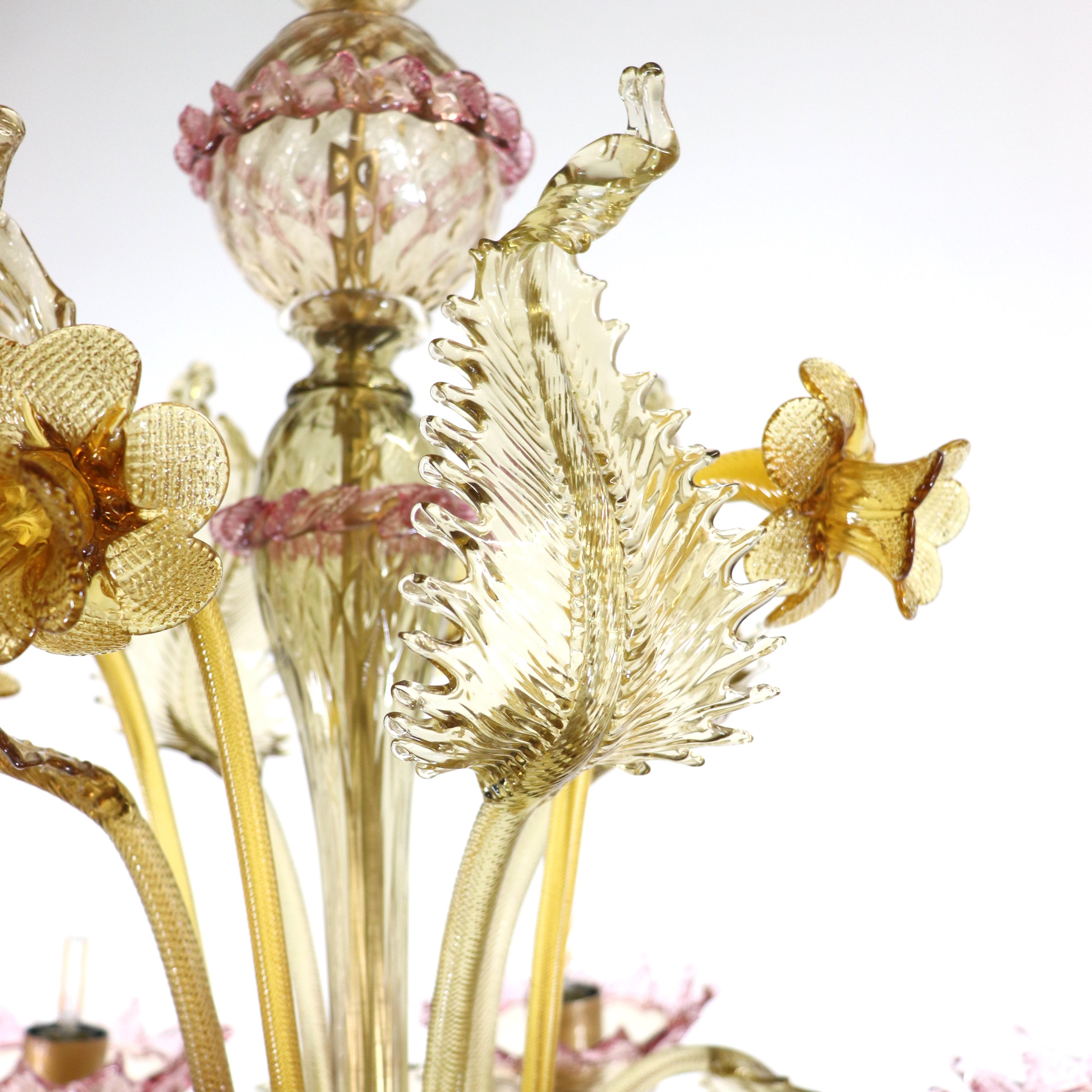 Lustre de Murano vintage de style baroque à six bras en ambre à fleurs en vente 1