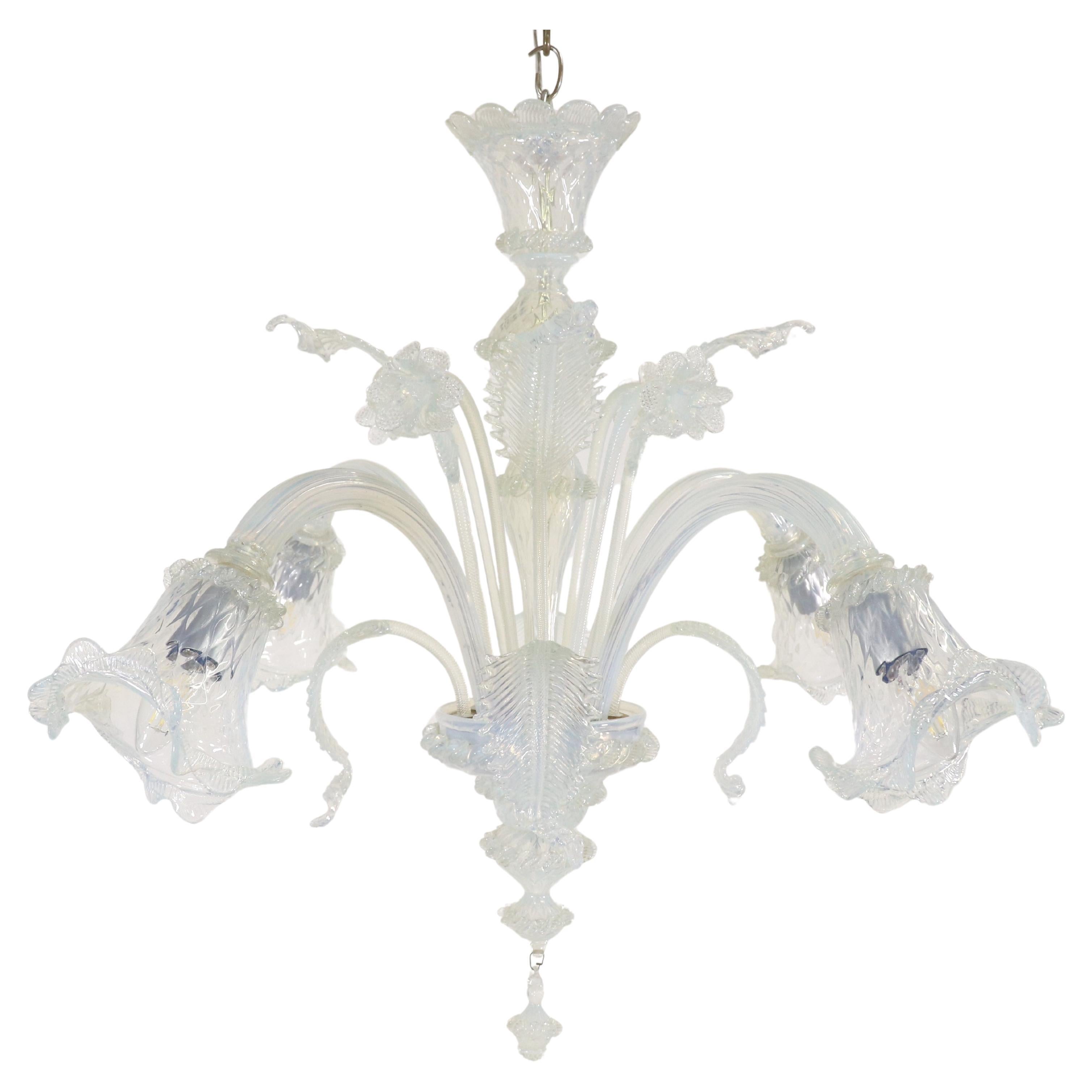 Vintage Barock Stil Vier Arm Opaline Murano Kronleuchter