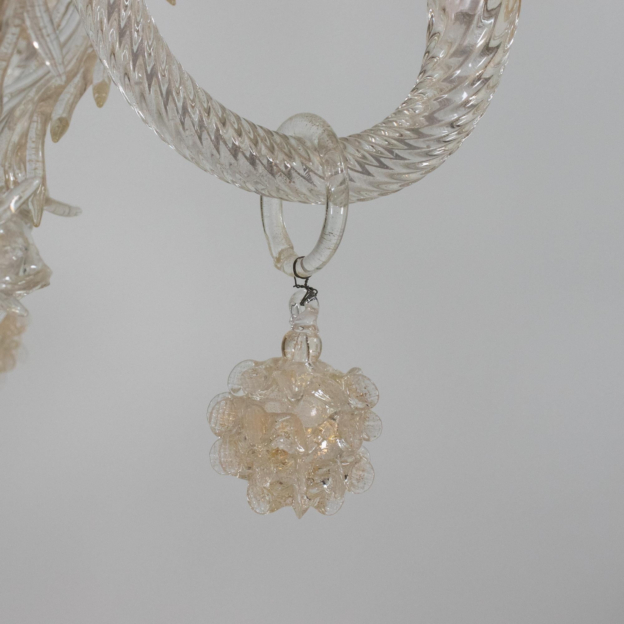 Murano-Kronleuchter im Barockstil mit Goldgefäßenen Federn aus Muranoglas im Angebot 10