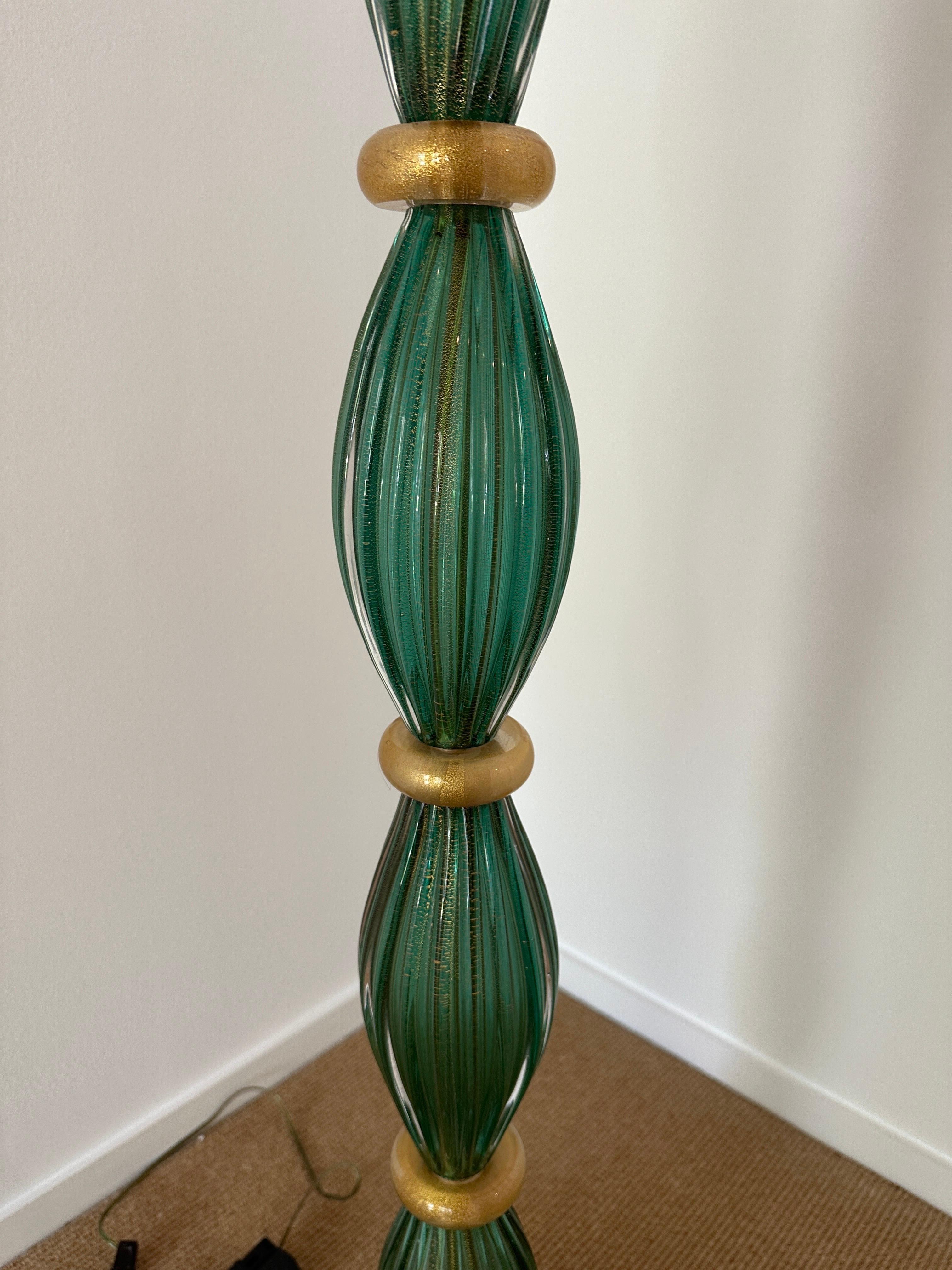 Vintage Barovier Green Murano Glass Floor Lamp w/ Gold Foil Inclusions For Sale 2