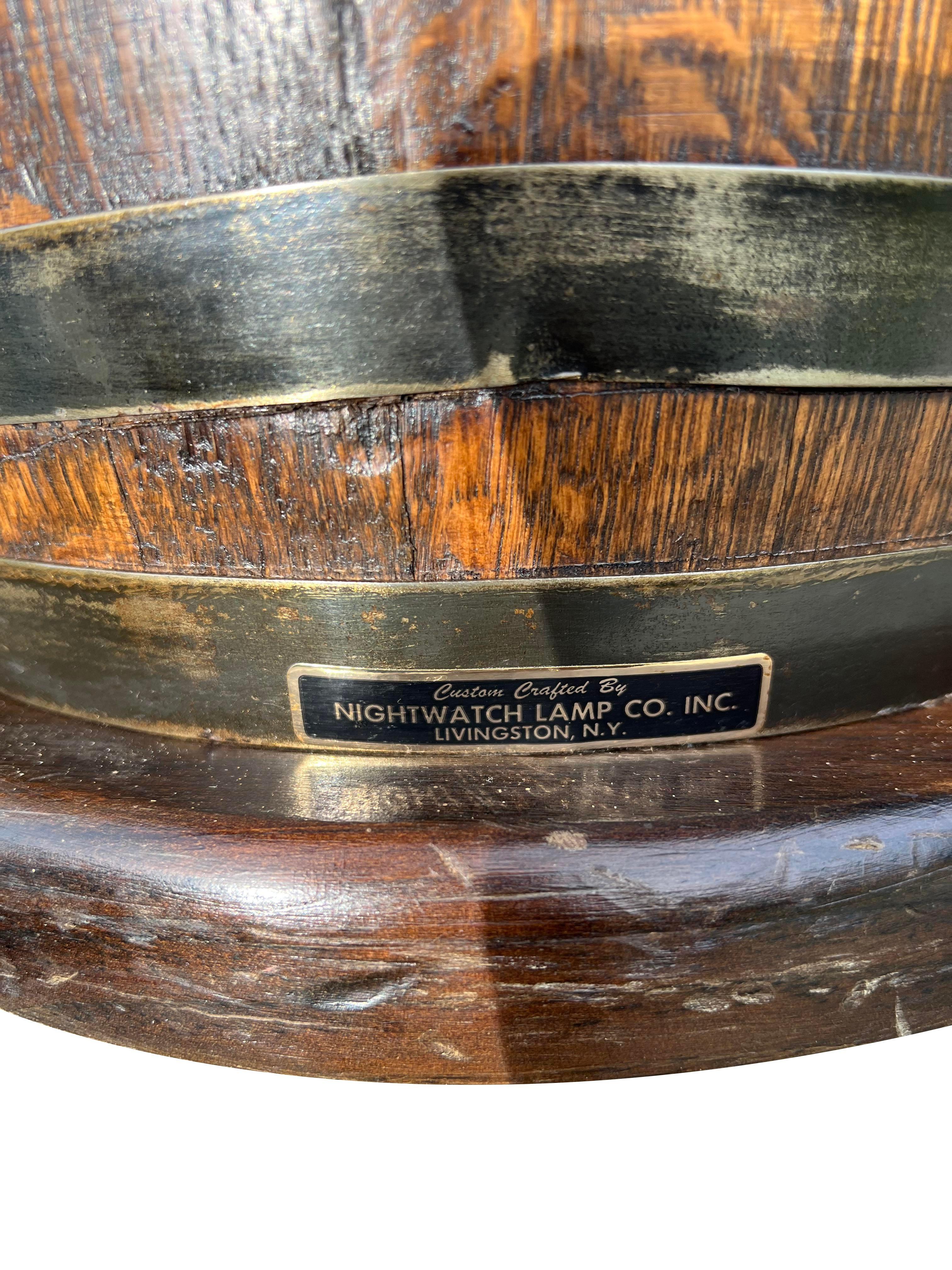 Vintage Barrel Beistelltisch von Night Watch Lamp Co. Rustikales Bauernhaus-Stil im Zustand „Gut“ im Angebot in Saddle River, NJ