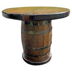 Vintage Barrel Beistelltisch von Night Watch Lamp Co. Rustikales Bauernhaus-Stil