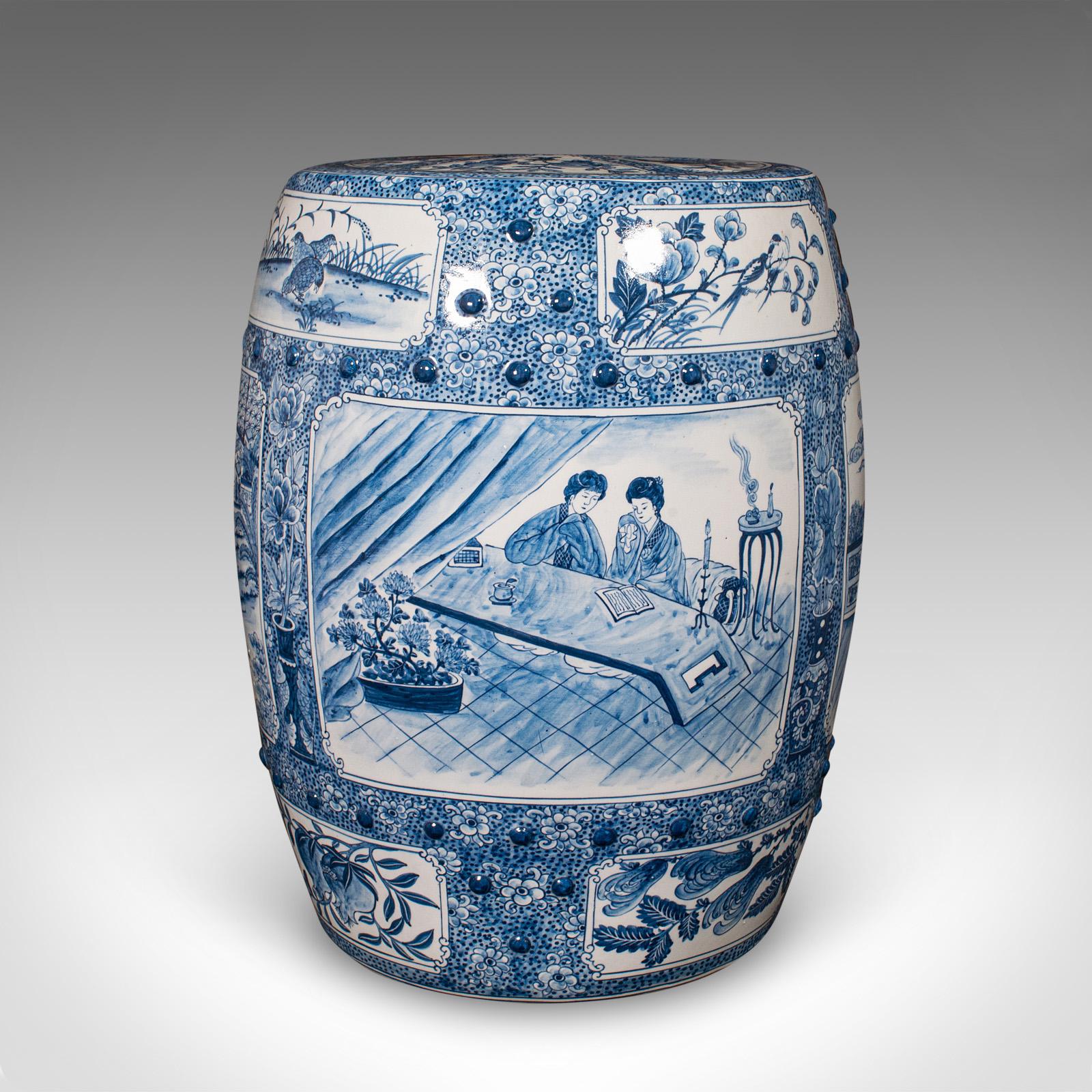 Chinese Export Vintage Barrel Form Planter Base, Chinese, Ceramic Jardiniere Stand, Garden Seat For Sale