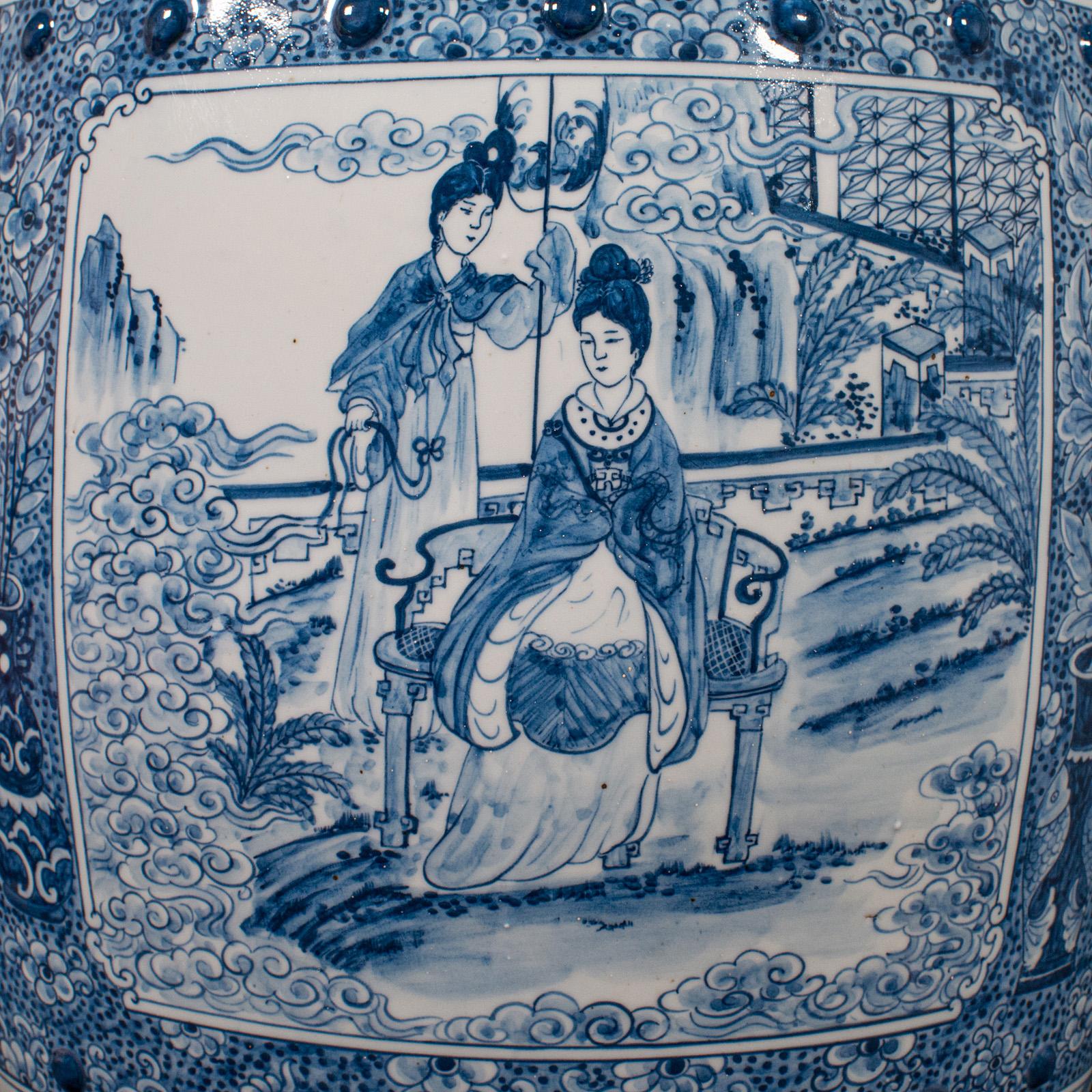 Vintage Barrel Form Planter Base, Chinese, Ceramic Jardiniere Stand, Garden Seat For Sale 2