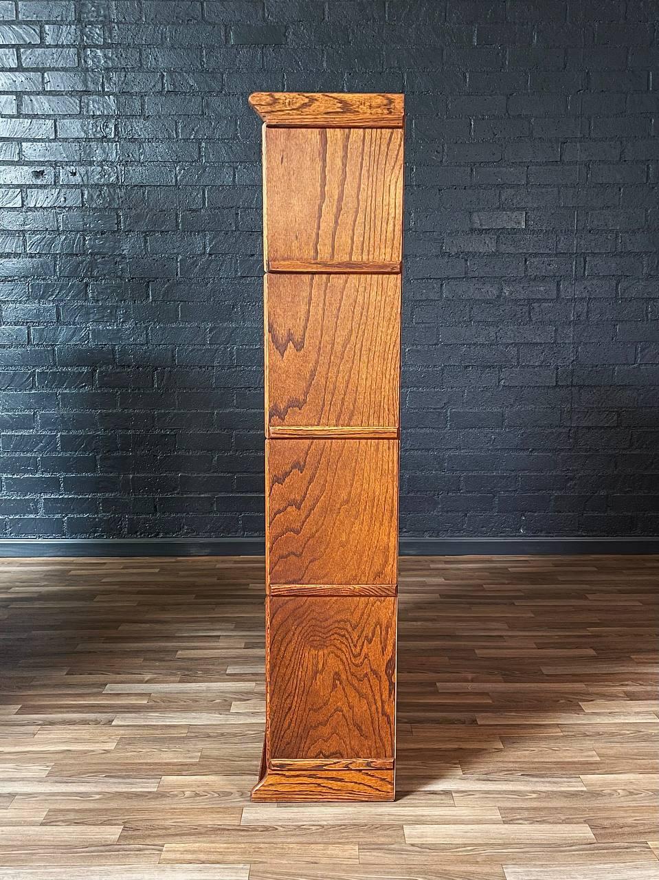 Vintage Barristers Oak Bookcase w/ Glass Sliding Doors In Good Condition In Los Angeles, CA