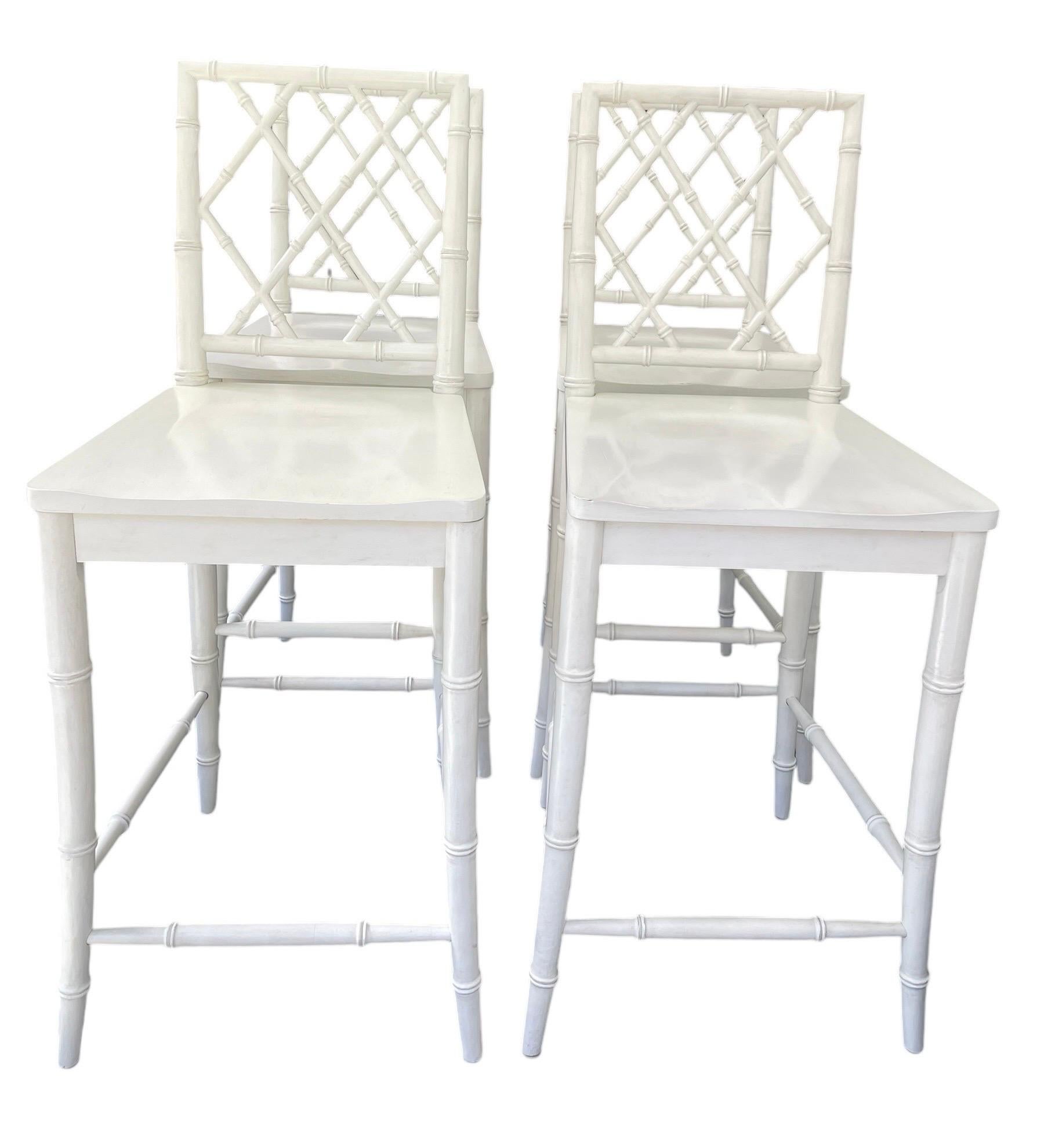 Taburetes de bar Vintage Taburete de bar de bambú sintético Juego de taburetes de bar blancos Palm Beach Estadounidense en venta
