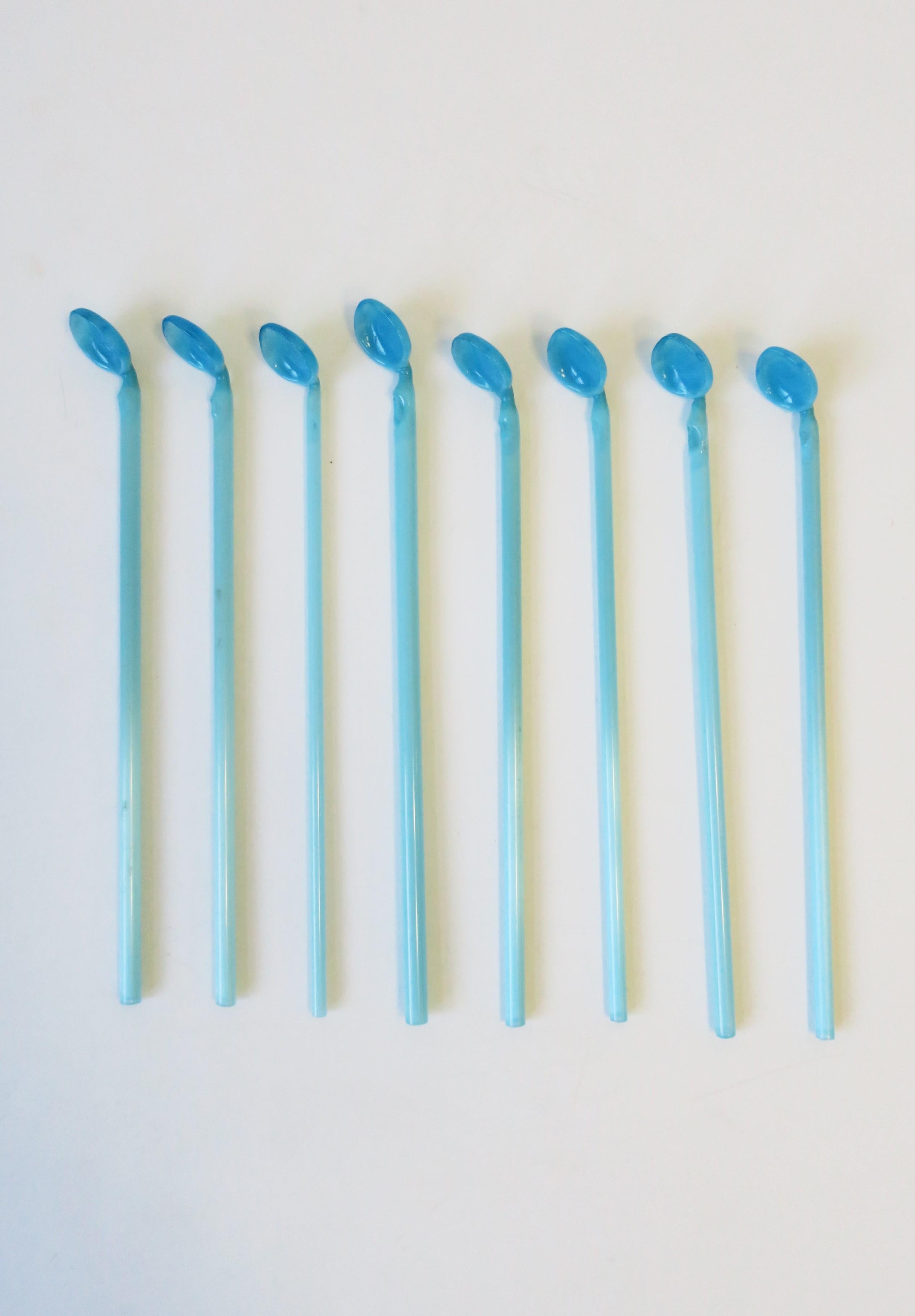 Eight (8) very beautiful vintage azure/sky blue art glass straw with spoon set, circa mid-20th century, Italy. Great for entertaining; bar, yacht, etc. Each measure: 8