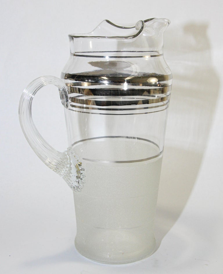 American Vintage Barware Cocktail Set Pitcher and 4 Glasses Frosted and Silver Rim For Sale