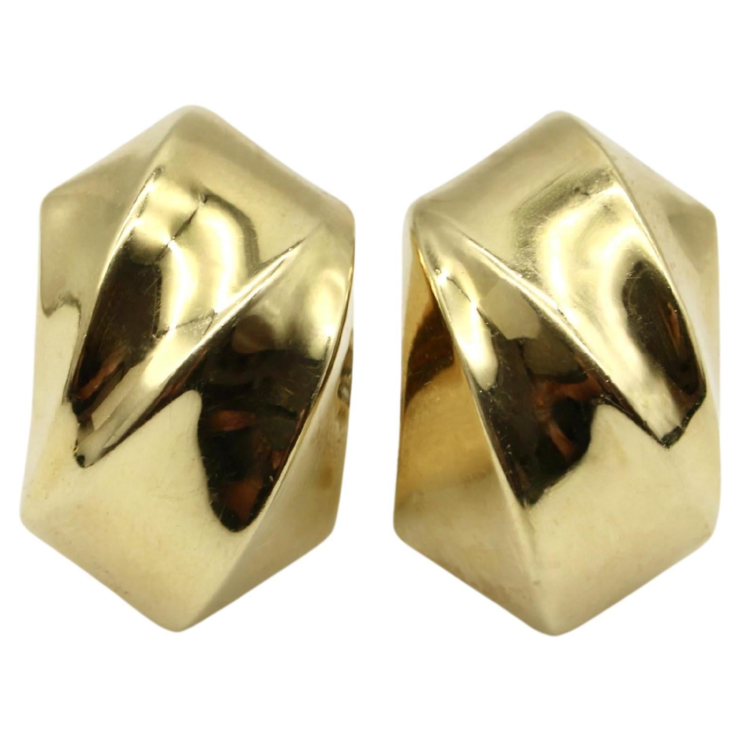 Skulpturale Bassani-Ohrringe aus 18 Karat Gold, Vintage im Angebot