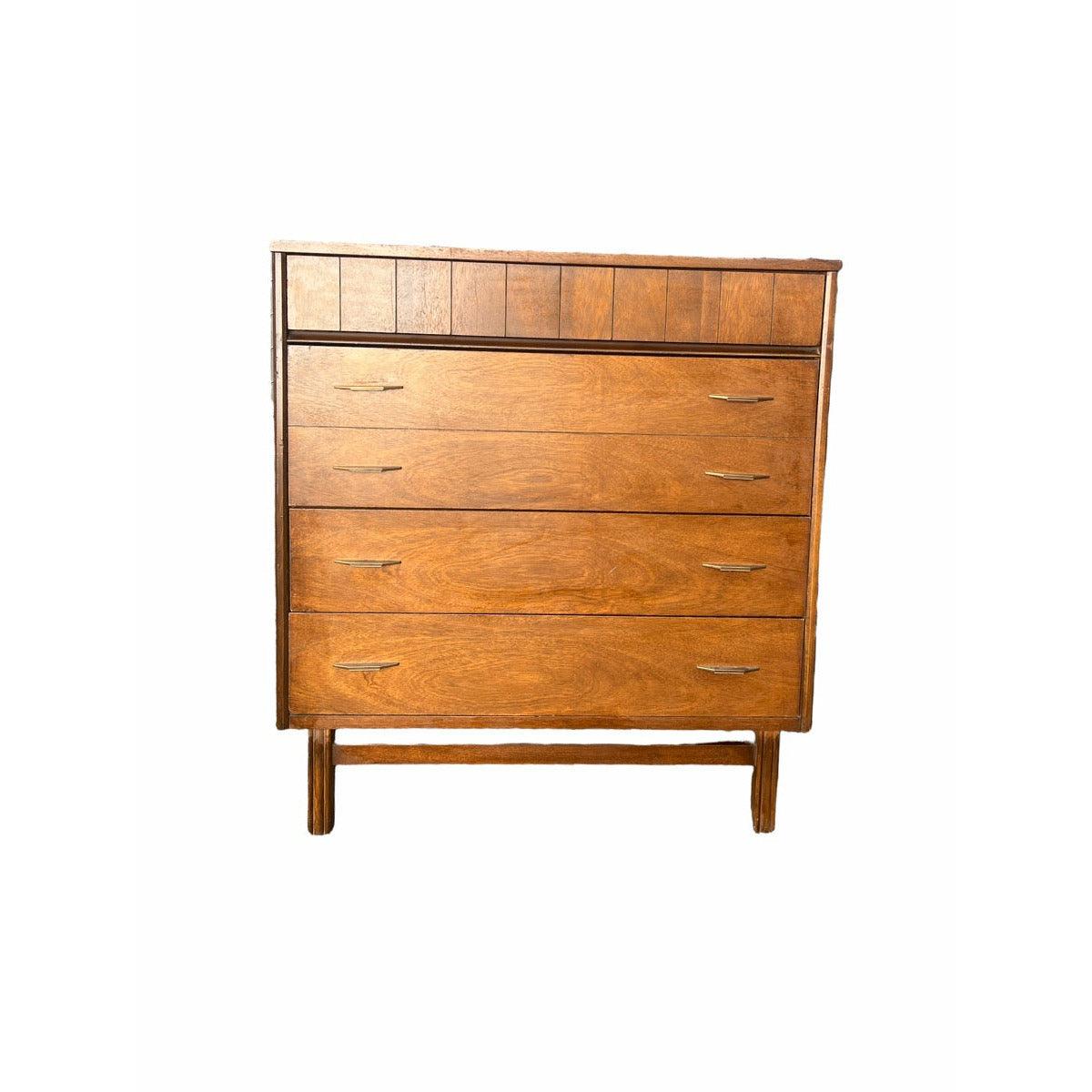 Vintage Bassett Moderne Kommode mit 4 Schubladen, Mid-Century Modern, Kommode/Schrank/Aufbewahrung (Moderne der Mitte des Jahrhunderts) im Angebot