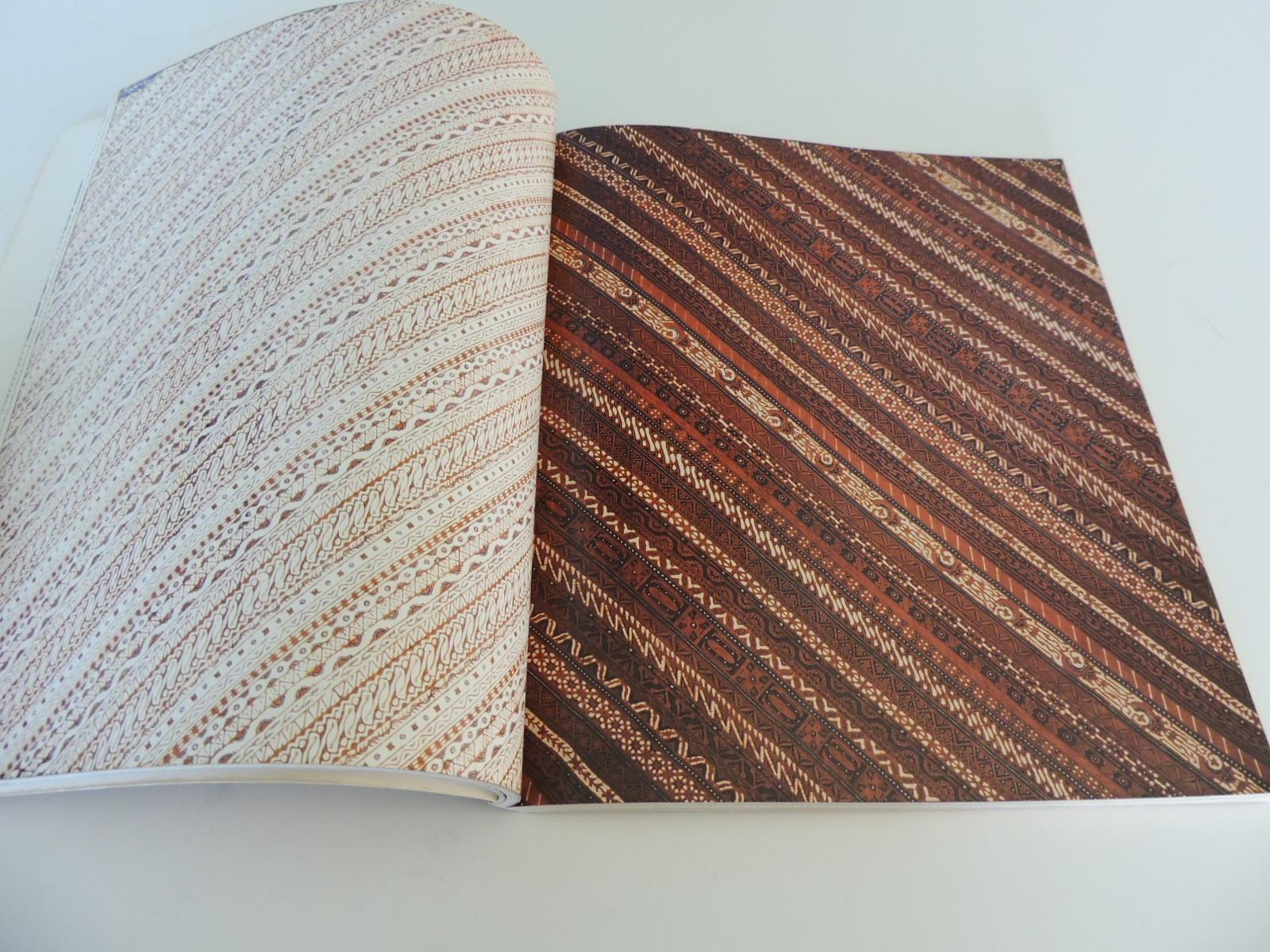 Bohemian Vintage Batik Design Decorating Softcover Decorating Book 