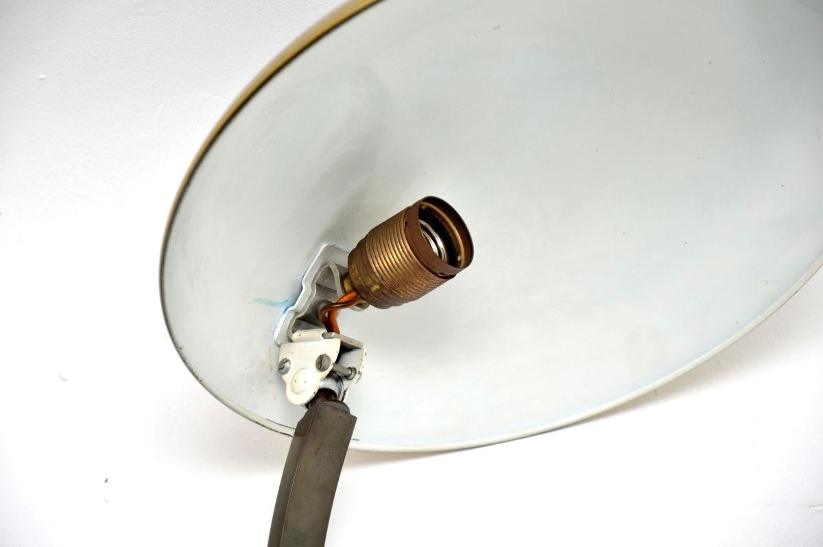 Vintage Bauhaus Brass Desk Lamp by Christian Dell for Kaiser Leuchten en venta 4