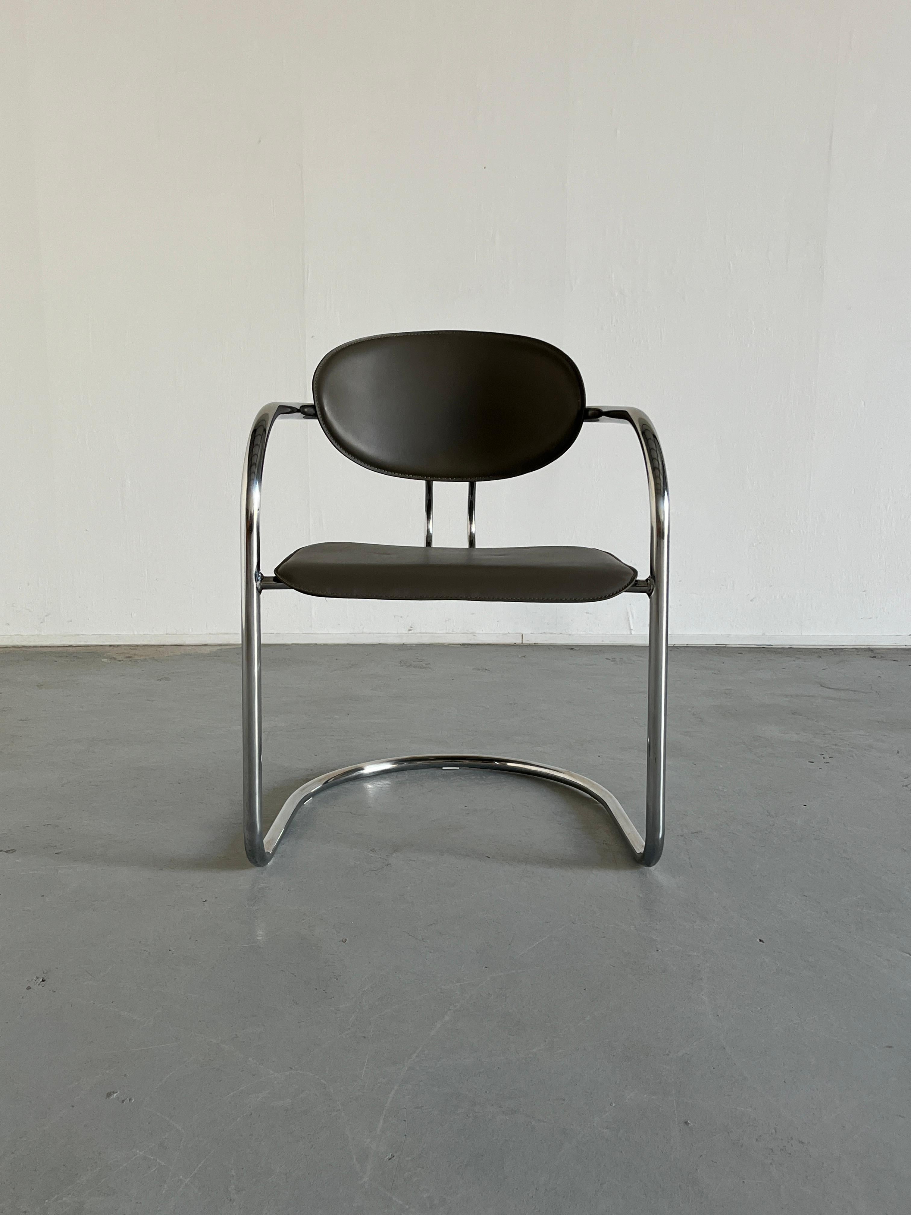 Vintage Bauhaus Design Steel and Grey Faux Leather Armchair, Effezeta, 80s Italy In Good Condition In Zagreb, HR
