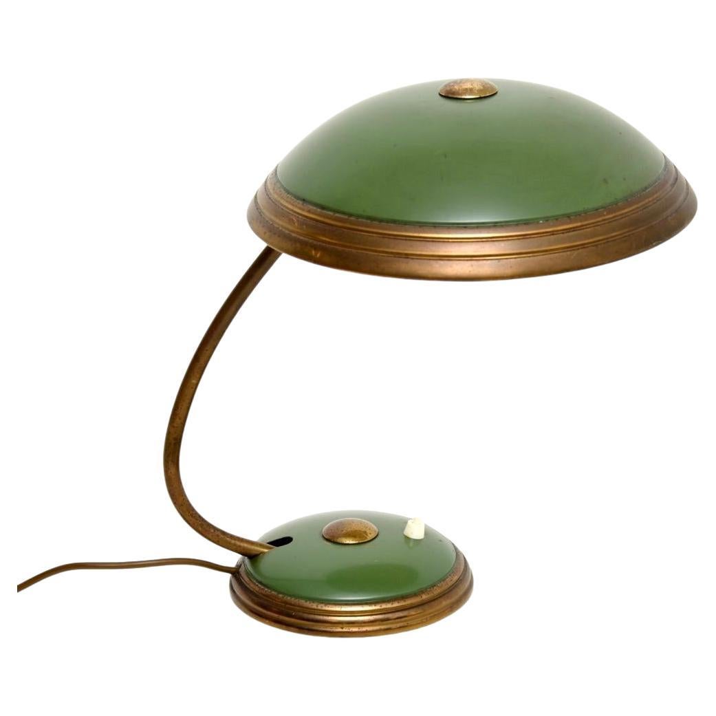 Lampe de bureau vintage Bauhaus en émail et laiton par Helo Leuchten en vente
