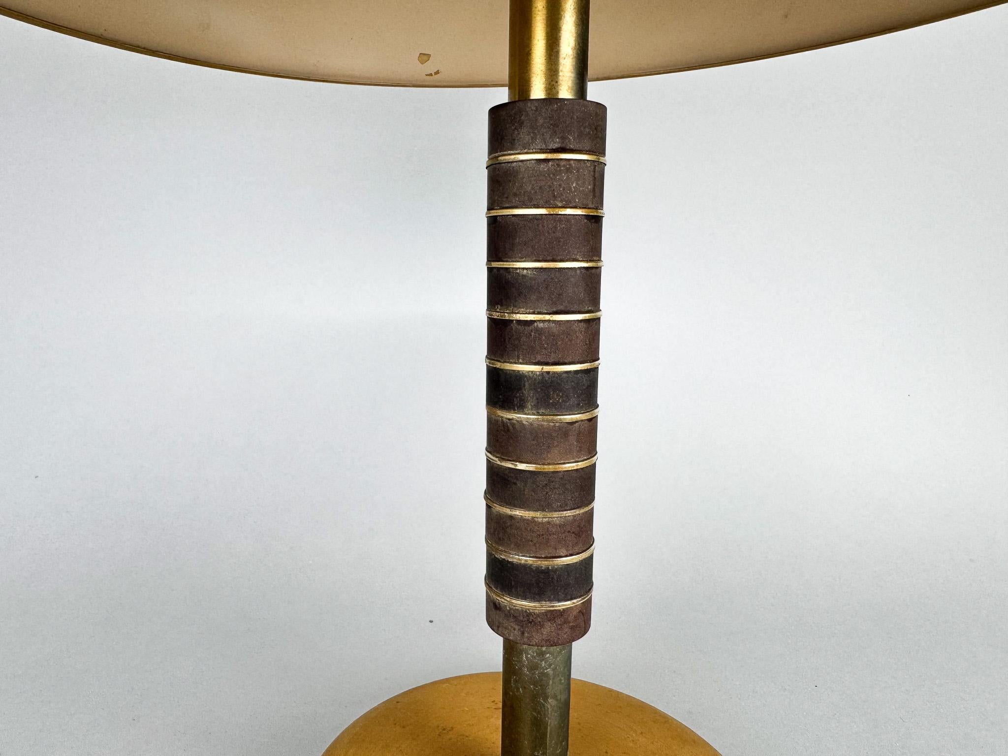 Bauhaus Metall & Bakelit Vintage  Tischlampe im Angebot 4