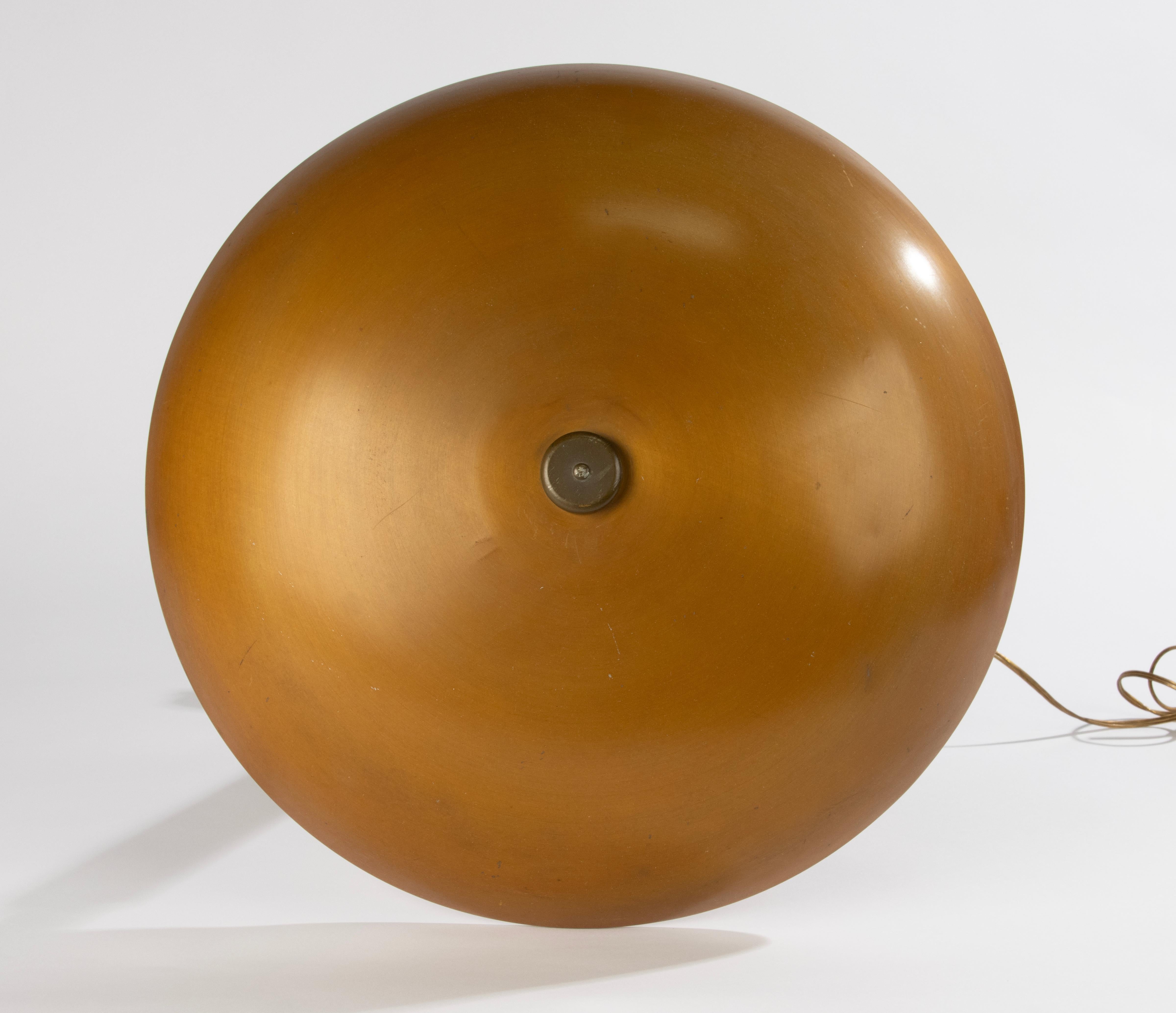 Vintage Bauhaus Table Lamp - 1940's - Bakelite and Metal 6