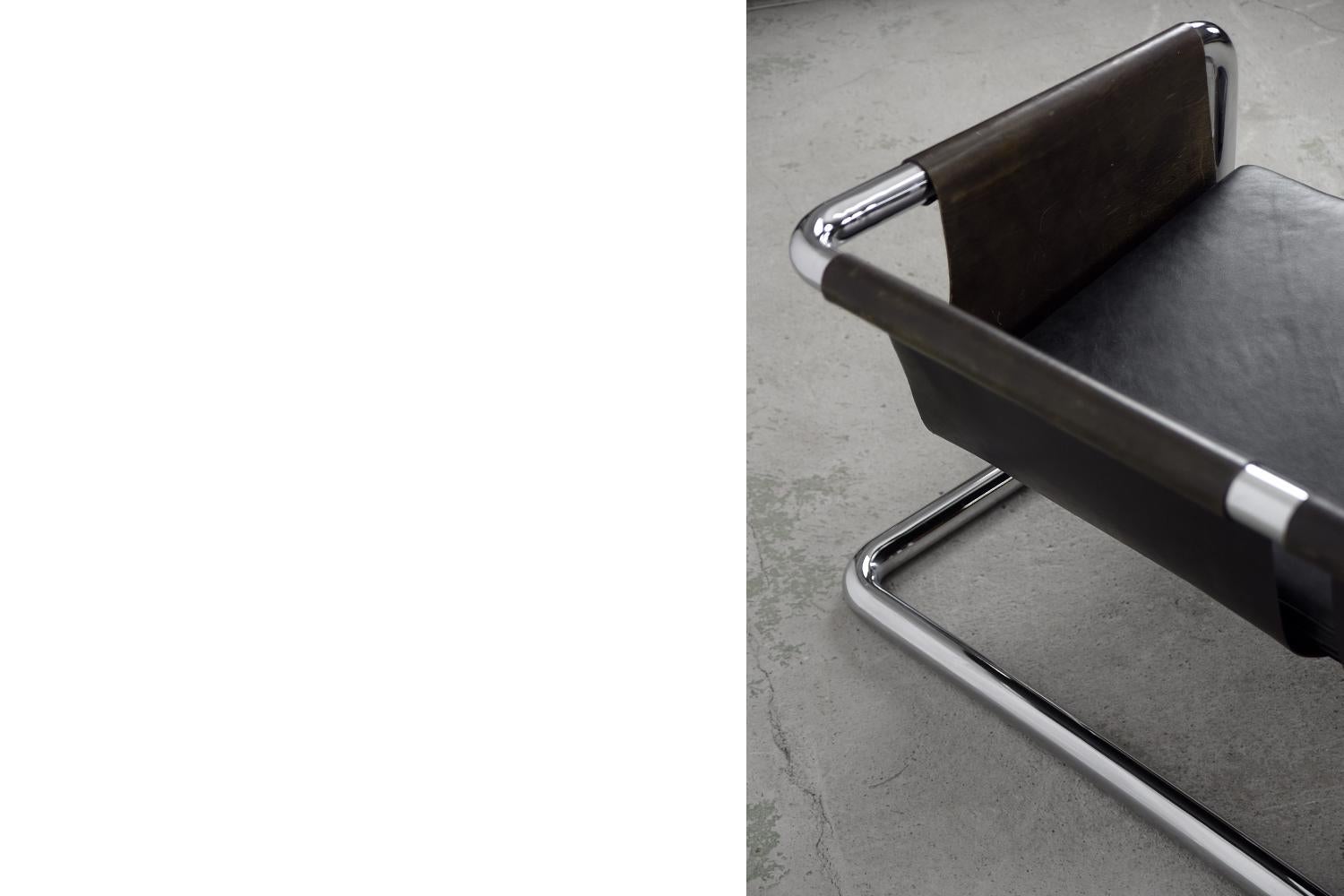 Rare canapé vintage brutaliste Bauhaus en métal tubulaire et cuir foncé, années 1950 en vente 13
