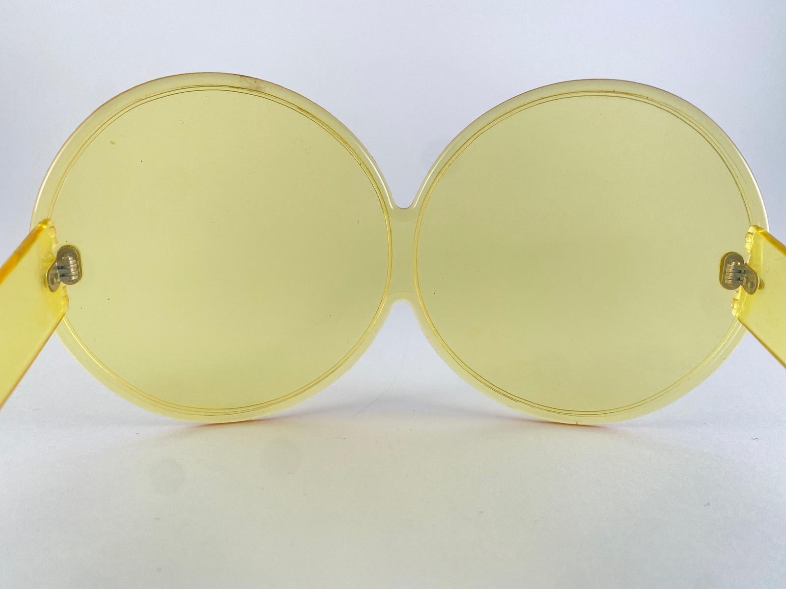 Vintage Bausch & Lomb 1960'S SHELLS Gafas de sol grandes amarillas B&L Usa en venta 1