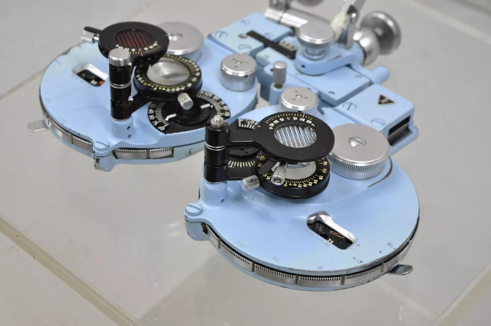 Vintage Bausch & Lomb Optical Blue Refraktor Phoropter Medizinische Augenuntersuchung Maschine (Art déco) im Angebot