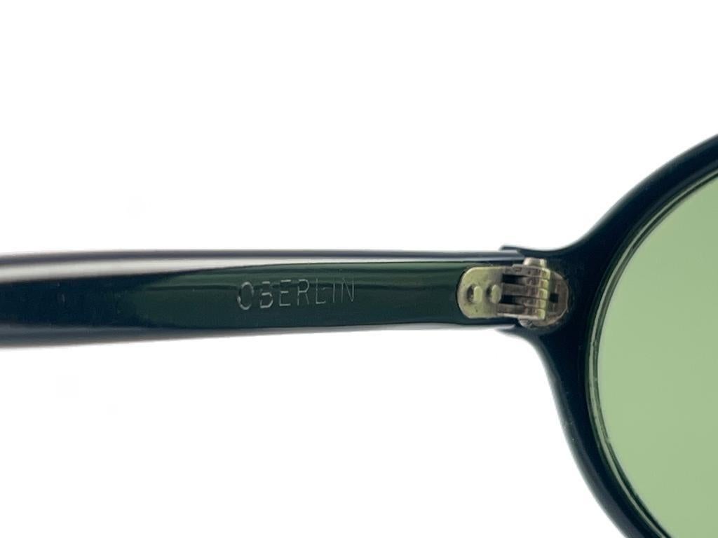  Lunettes de soleil vintage Bausch & Lomb Sleek Oval Black Green Lenses B&L Sunglasses Canada en vente 3