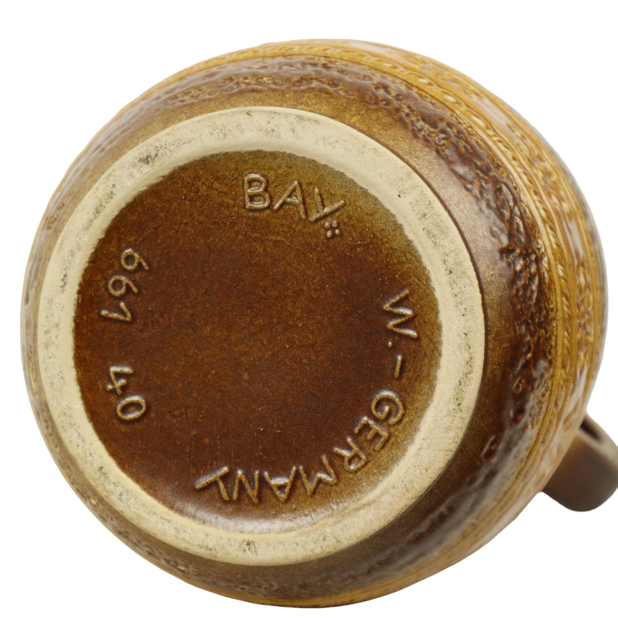 Vaso Bay d'epoca Germania Ovest in ceramica con fiori 661-40 in vendita 2