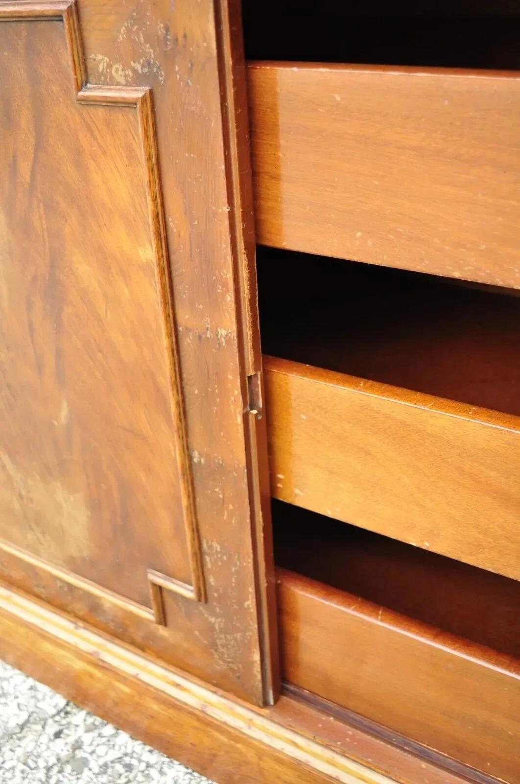 Vintage Beacon Hill Georgian Mahagoni Breakfront China Schrank Schreibtisch Bücherregal aus Mahagoni im Angebot 5