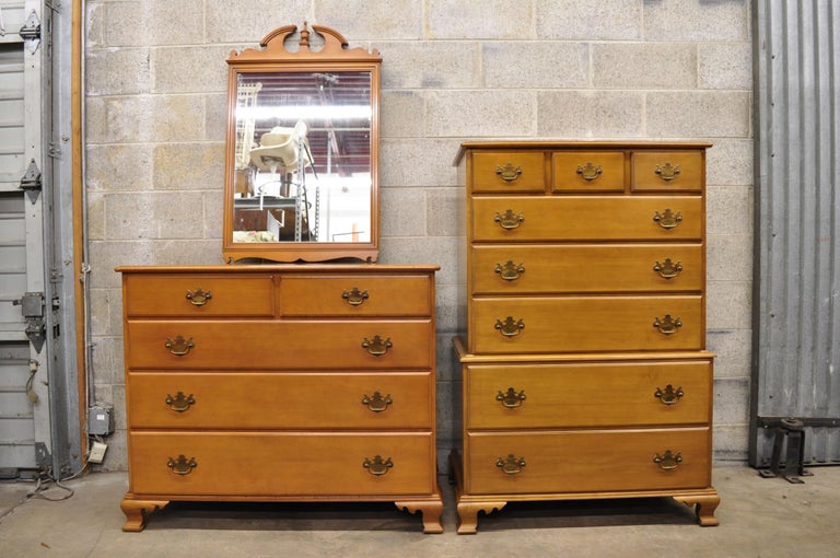 Beals Maine Rock Maple 4Piece Bedroom Set Dresser Chest Mirror Nightstand at 1stDibs