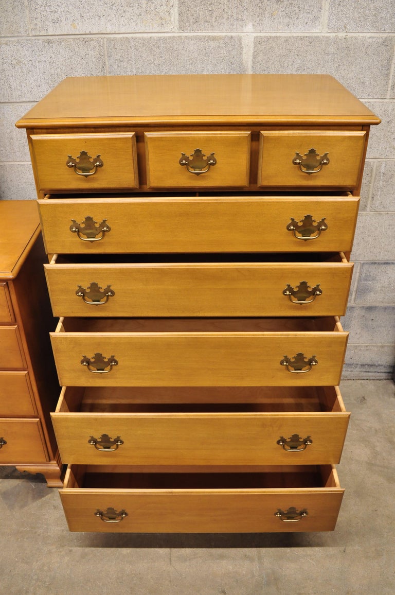 Beals Maine Rock Maple 4Piece Bedroom Set Dresser Chest Mirror