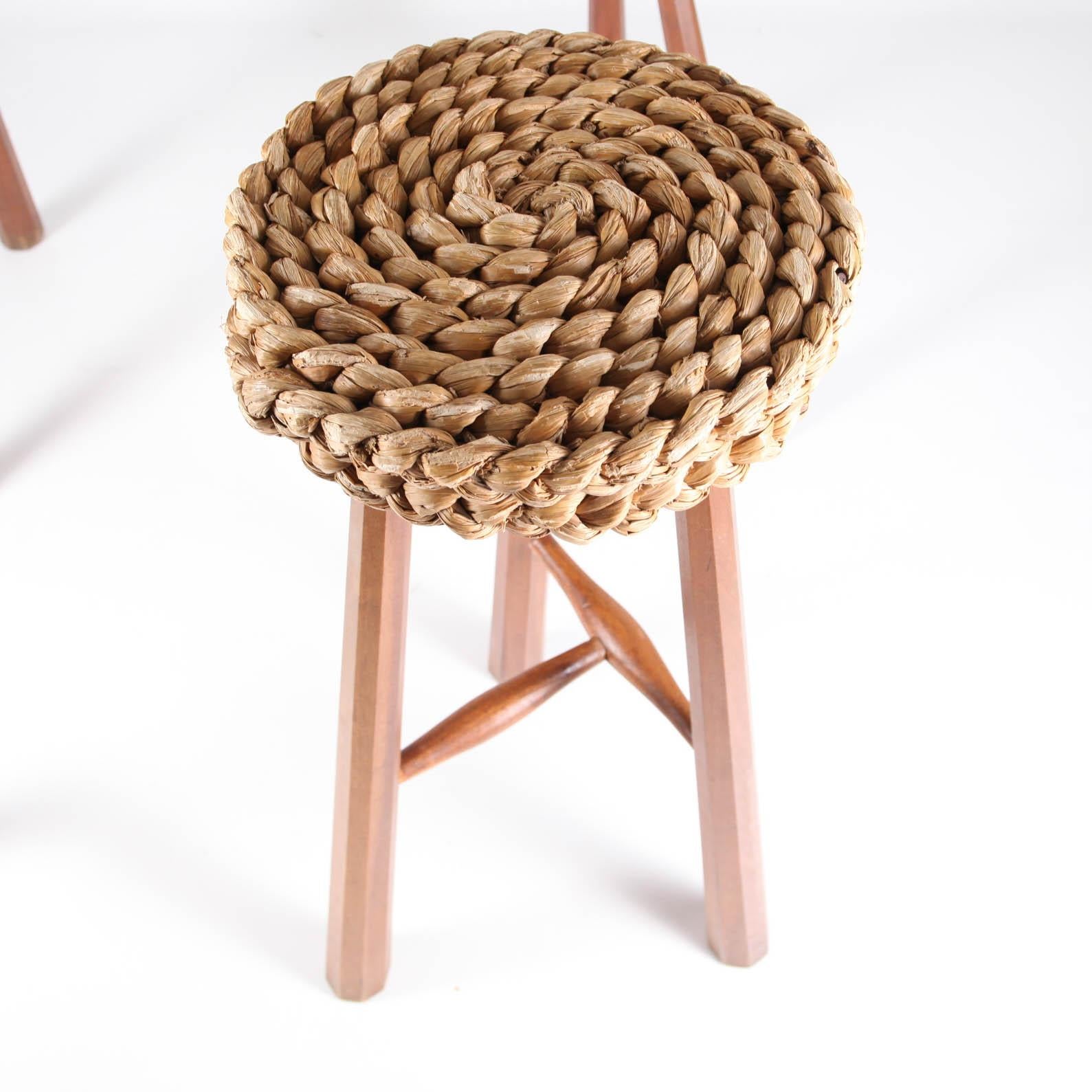 Vintage Bean-Shaped Bar and Its Two Stools in Woven Cane, circa 1960 6