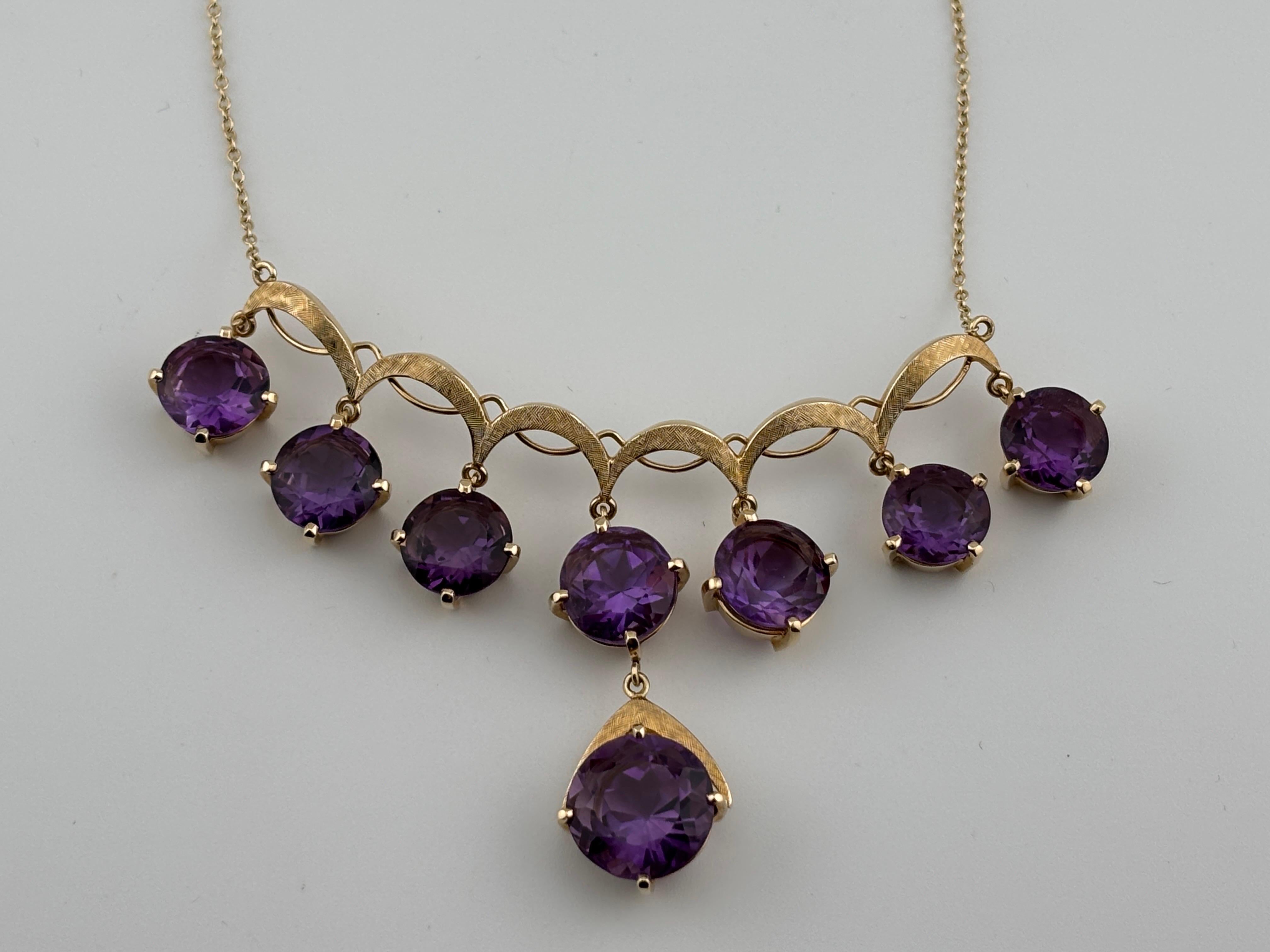 Vintage Beautiful 14k Yellow Gold Amethyst Drop Necklace 1970's For Sale 1