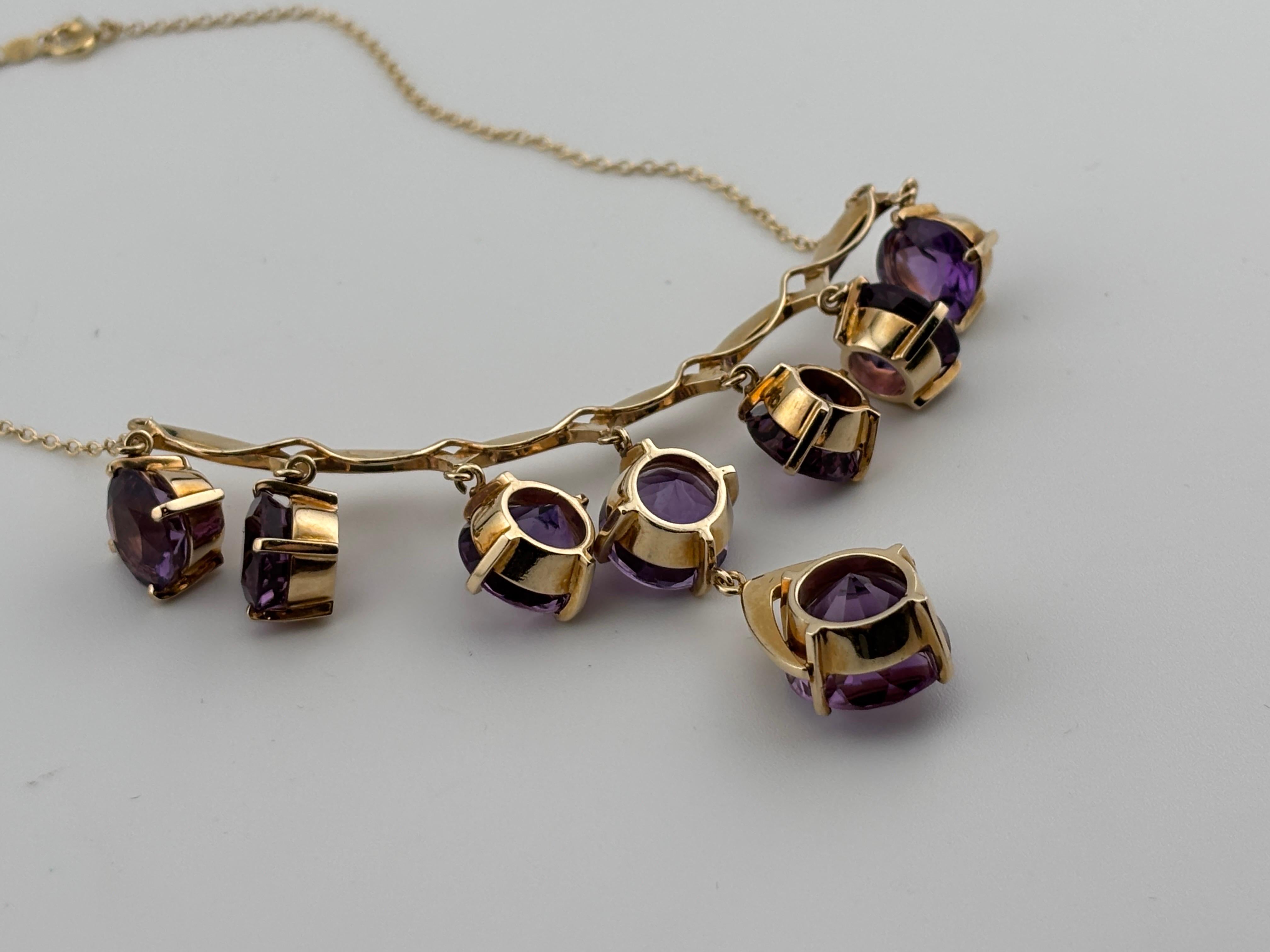 Vintage Beautiful 14k Yellow Gold Amethyst Drop Necklace 1970's For Sale 4