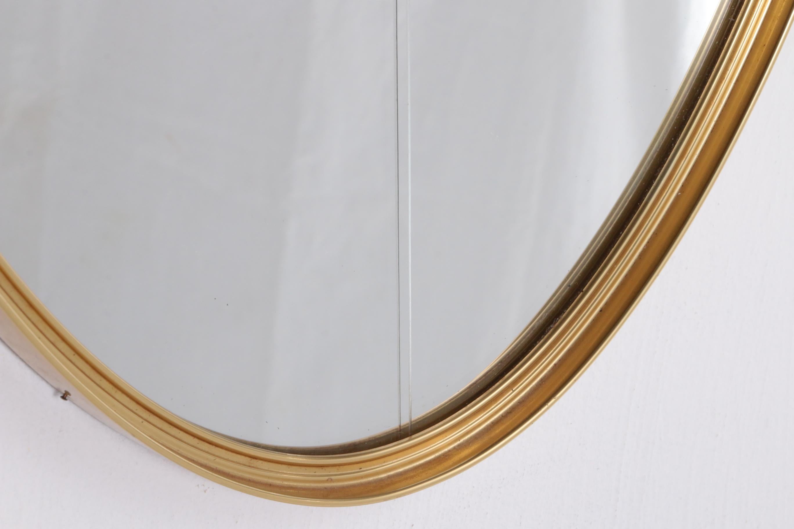 Mid-20th Century Vintage, Beautiful Model Mirror with Brass Rim, 1960s Germany