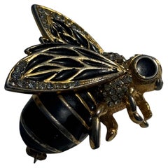 Vintage Beehive Brooch by Bijoux Cascio