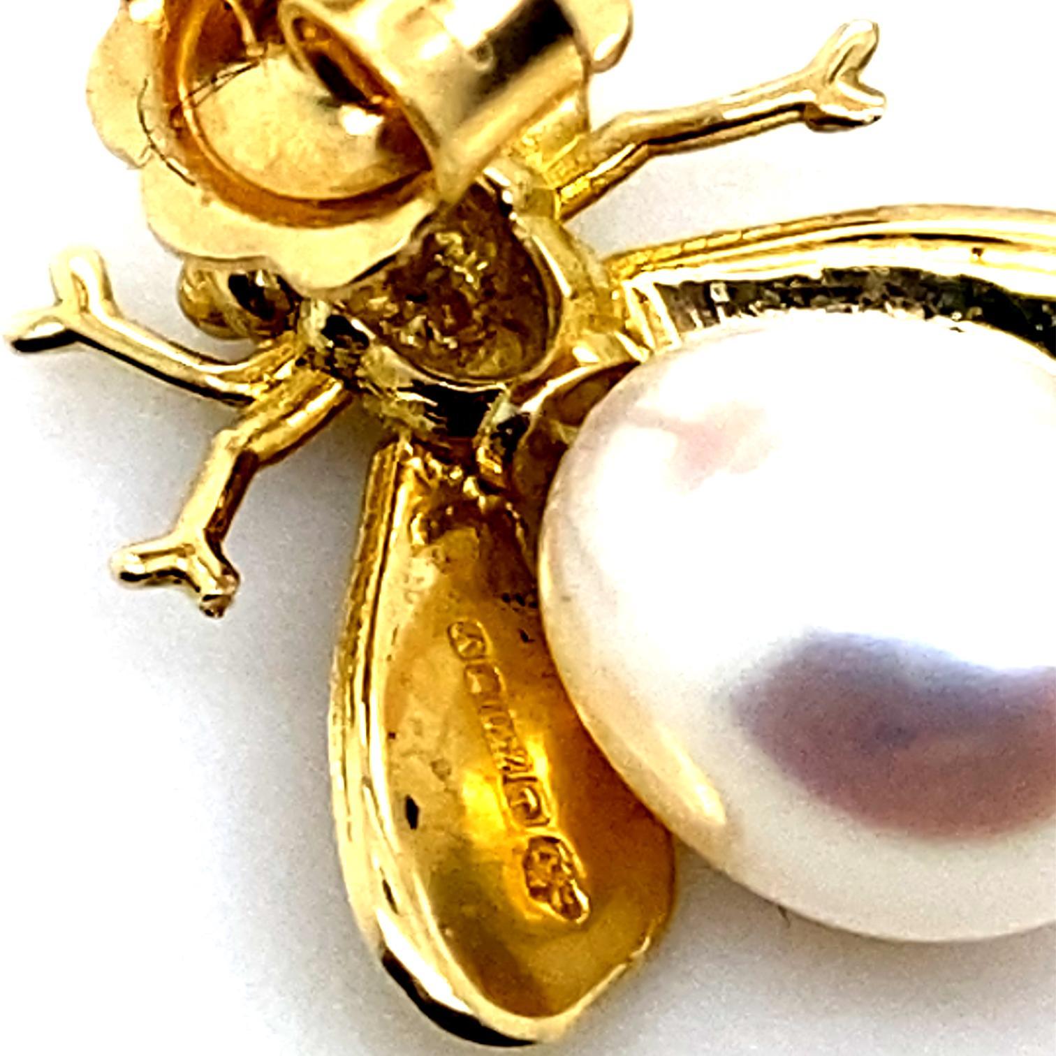 Vintage Bee Stud Pearl Diamond Earrings 18 Karat Yellow Gold For Sale 3