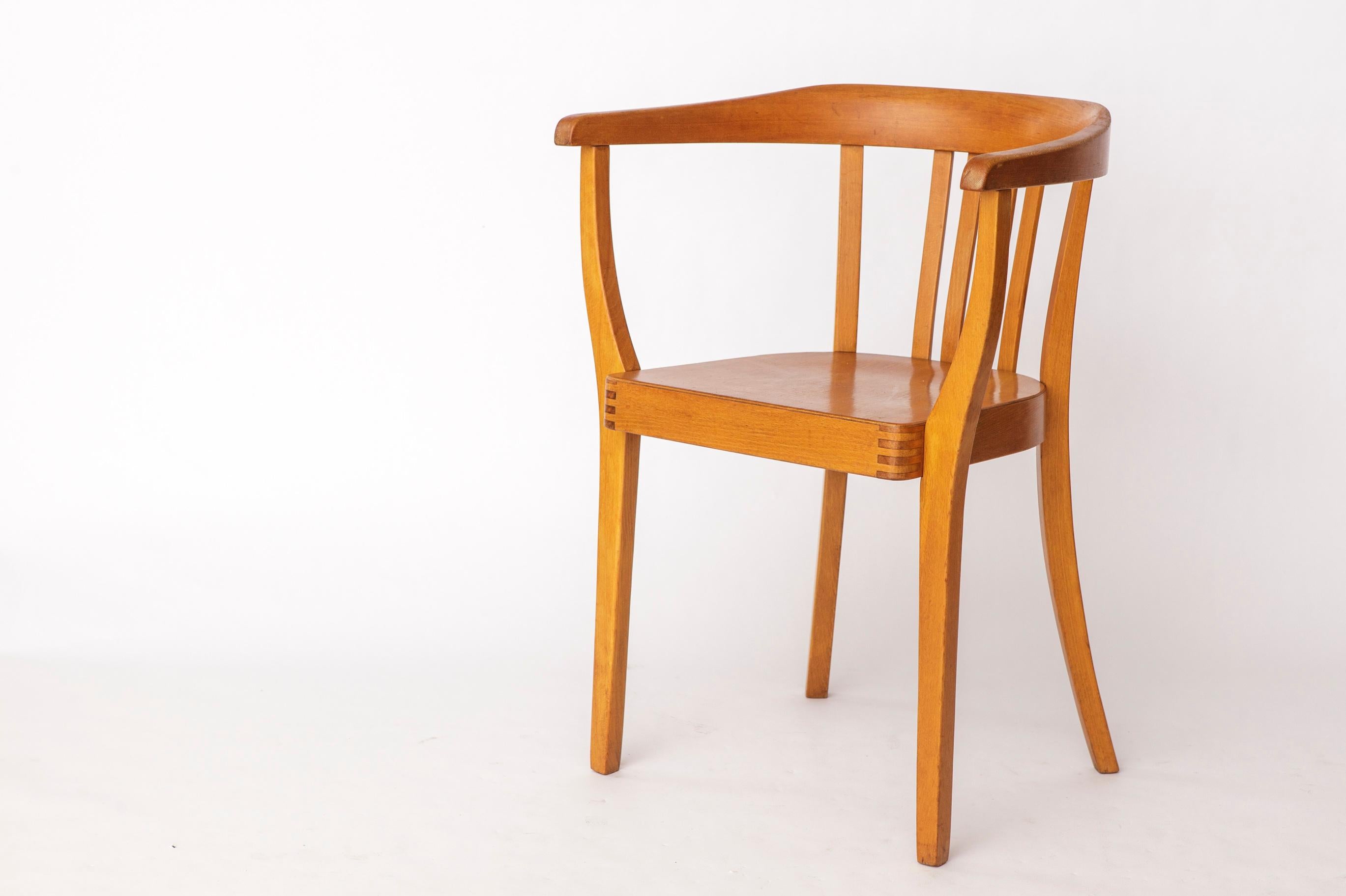 Mid-20th Century Vintage Beech Armchair – 1950s/60s German Chair – Restored Mid-Century Design For Sale