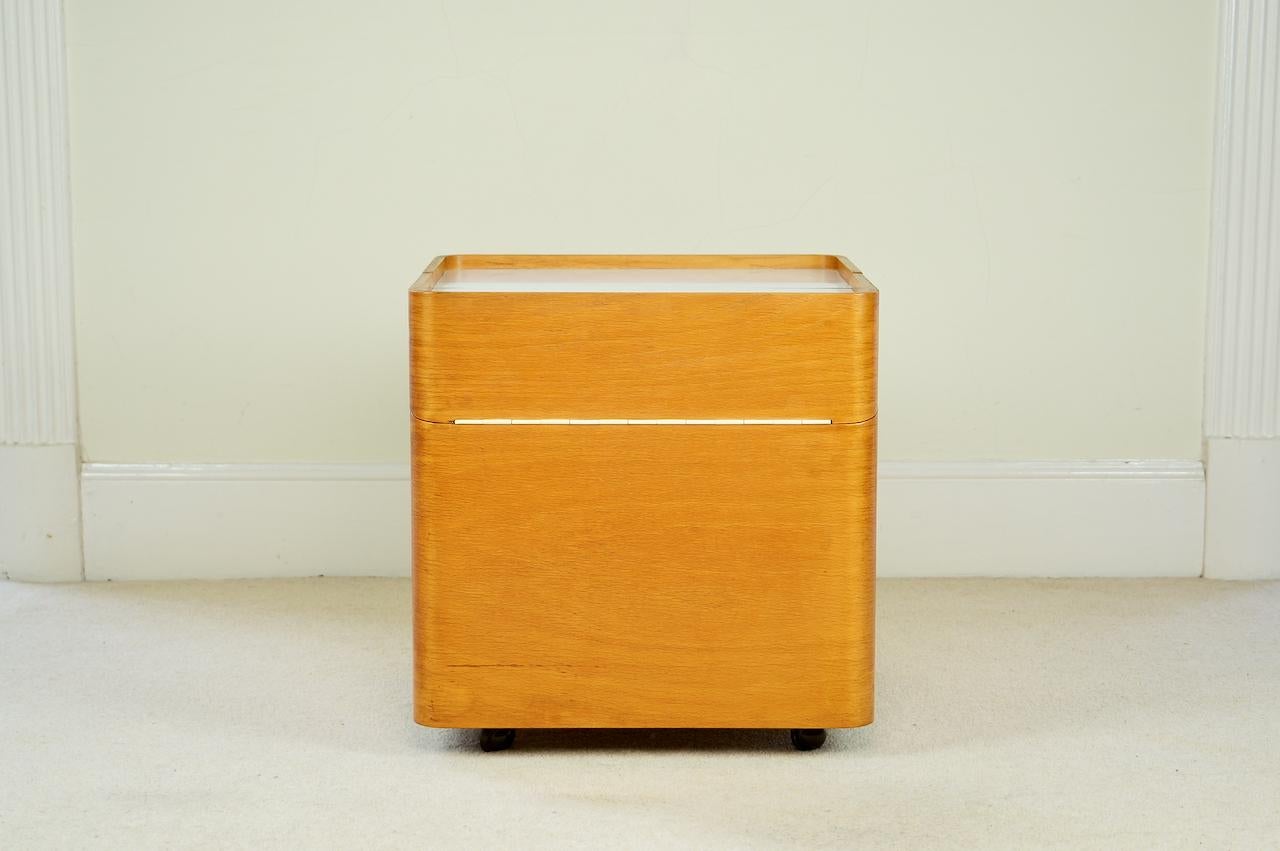 Vintage Beech Bent Plywood Side Table, Bar Storage, Retro MCM, 1960s Isokon Era 9