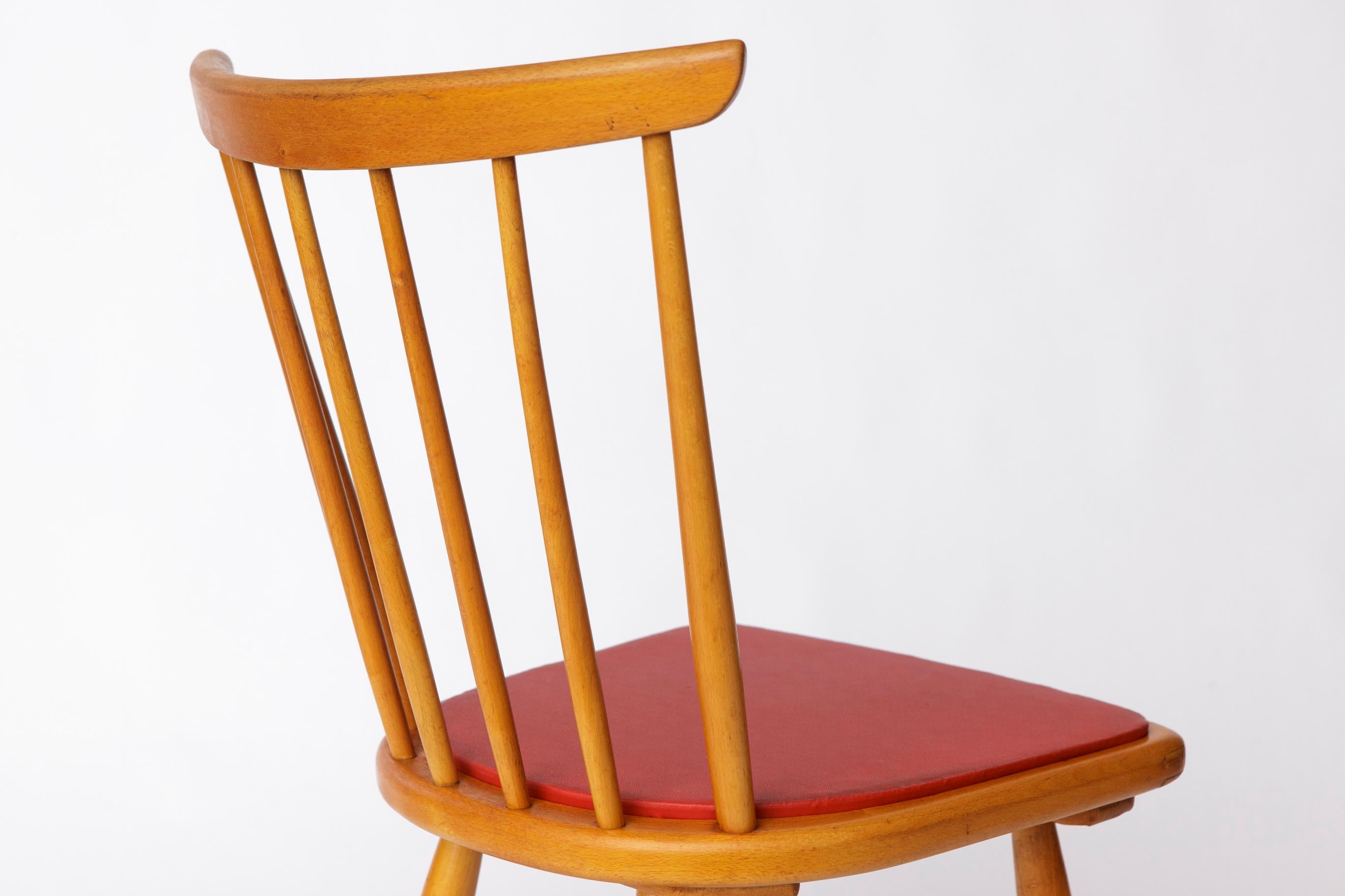 Vintage Beech Dining Chair with Original Red Faux Leather Seat – 1960s/70s For Sale 2