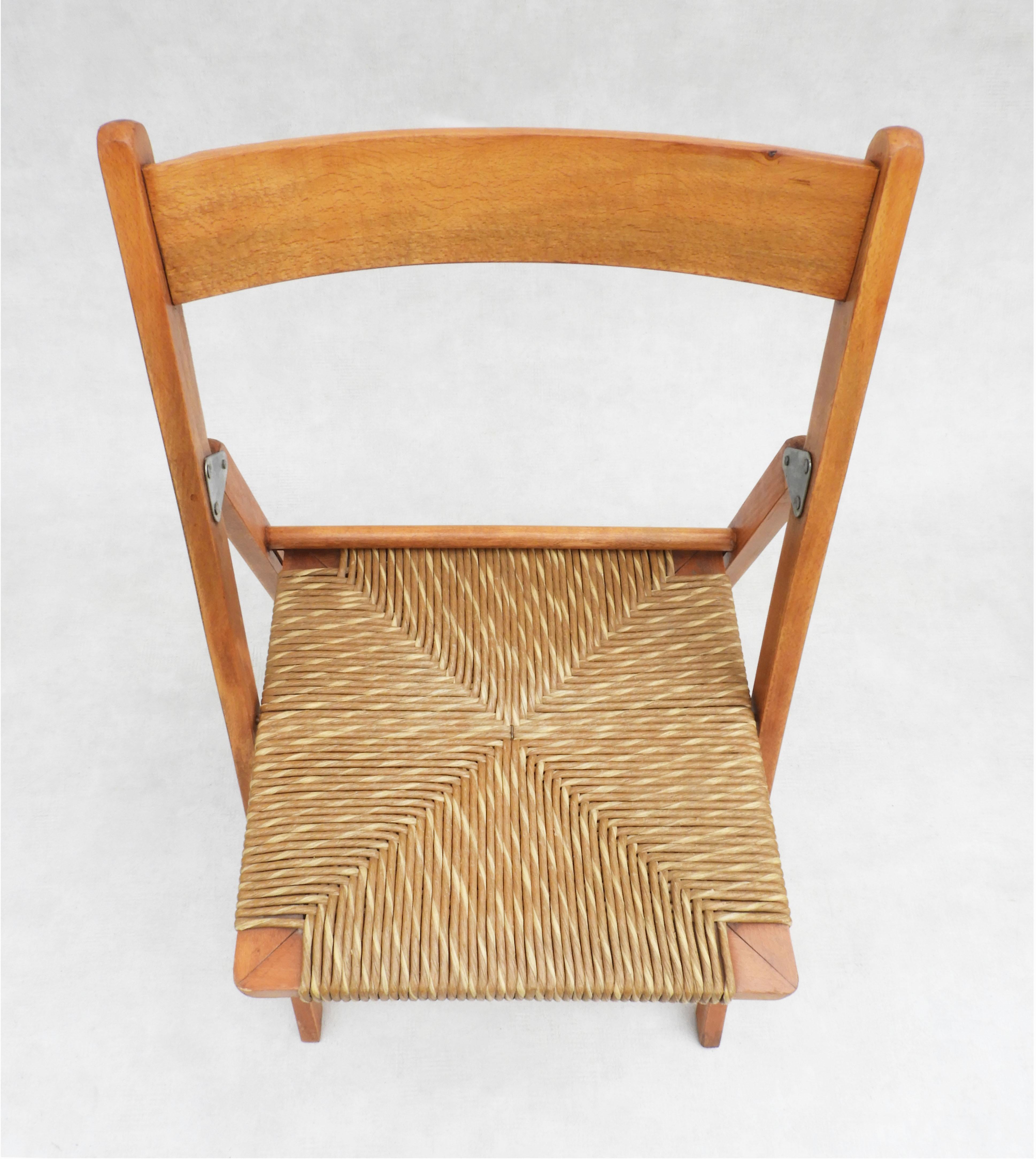 Vintage Beech Folding Chairs with Woven Paper Cord Seats C1970s France, Set of 6 For Sale 1